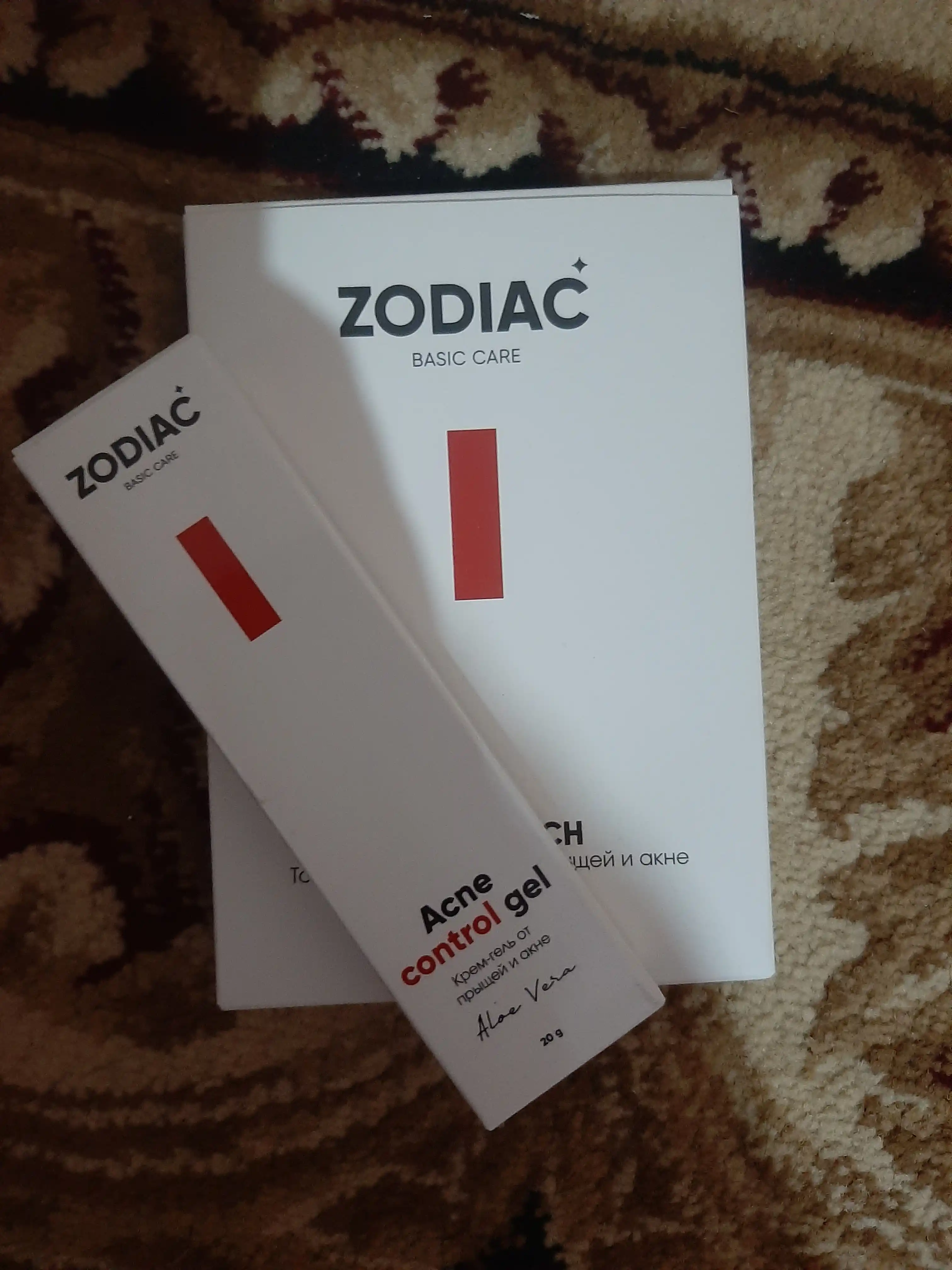 Набор для проблемной кожи лица ZODIAC, патчи и гель против анке, прыщей и угрей, алоэ вера
