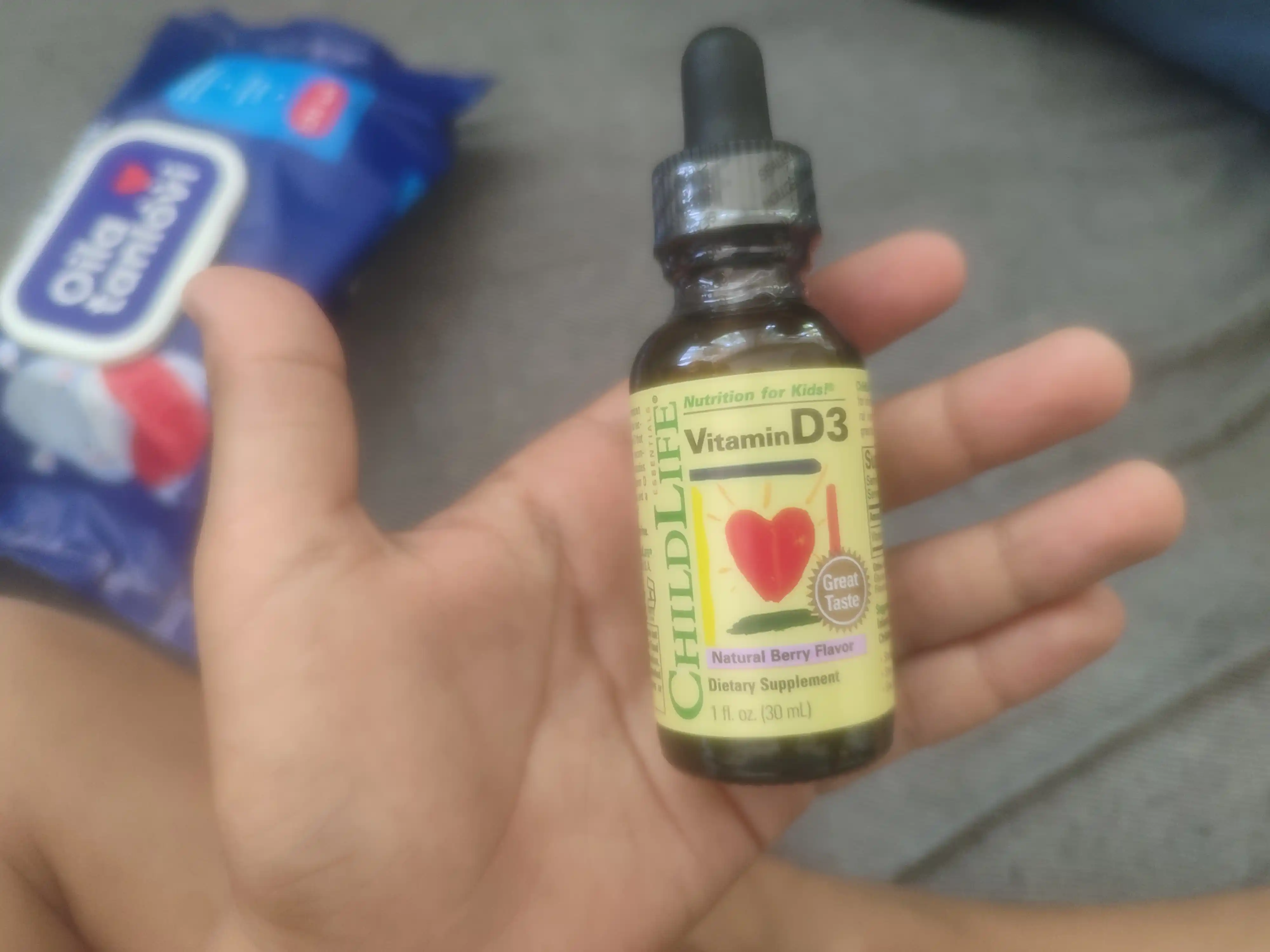 ChildLife Essentials, Витамин D3, со вкусом натуральных ягод, 30 мл