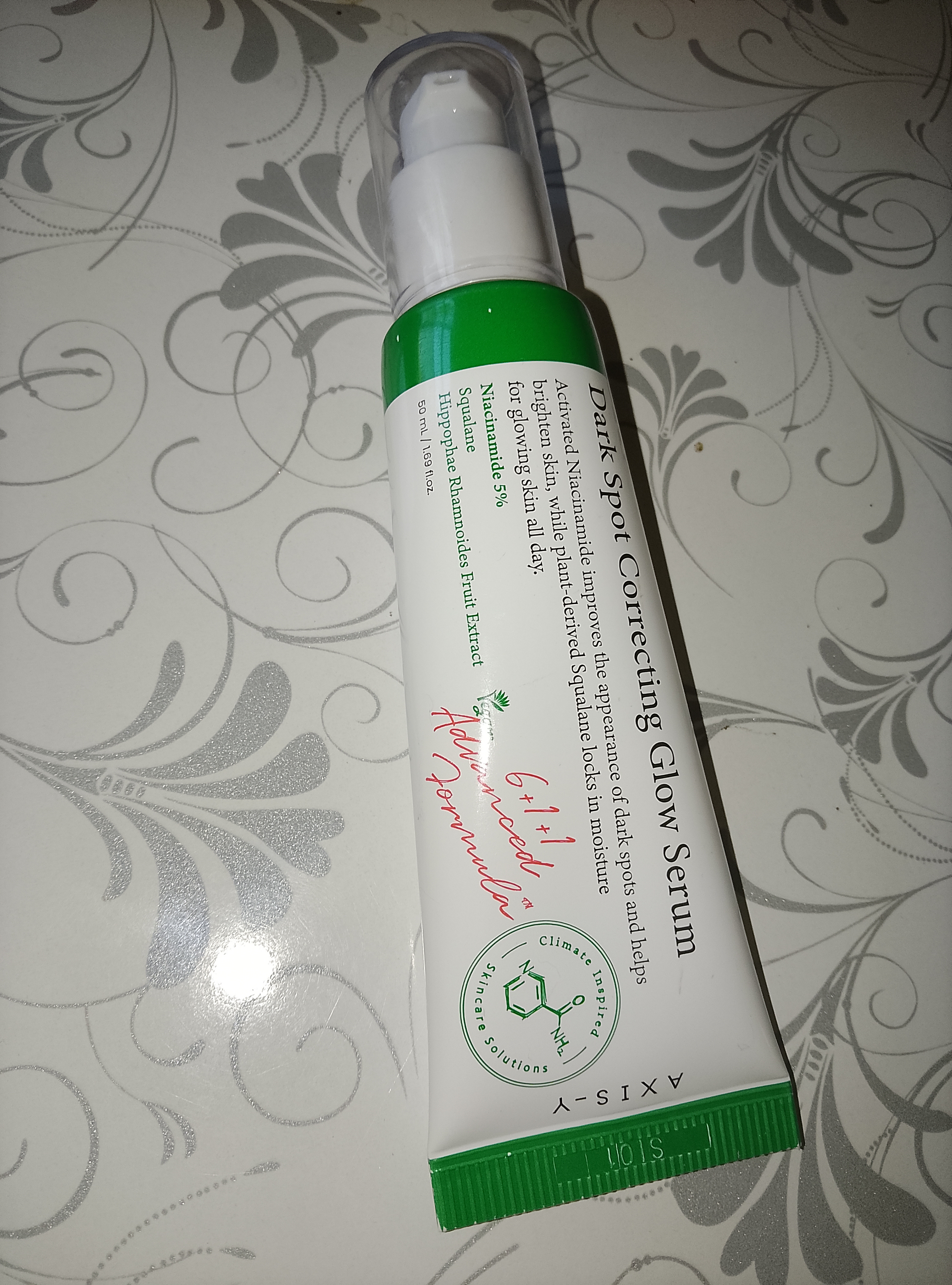Осветляющая сыворотка Dark Spot Correcting Glow Serum, Axis-Y, 50 мл
