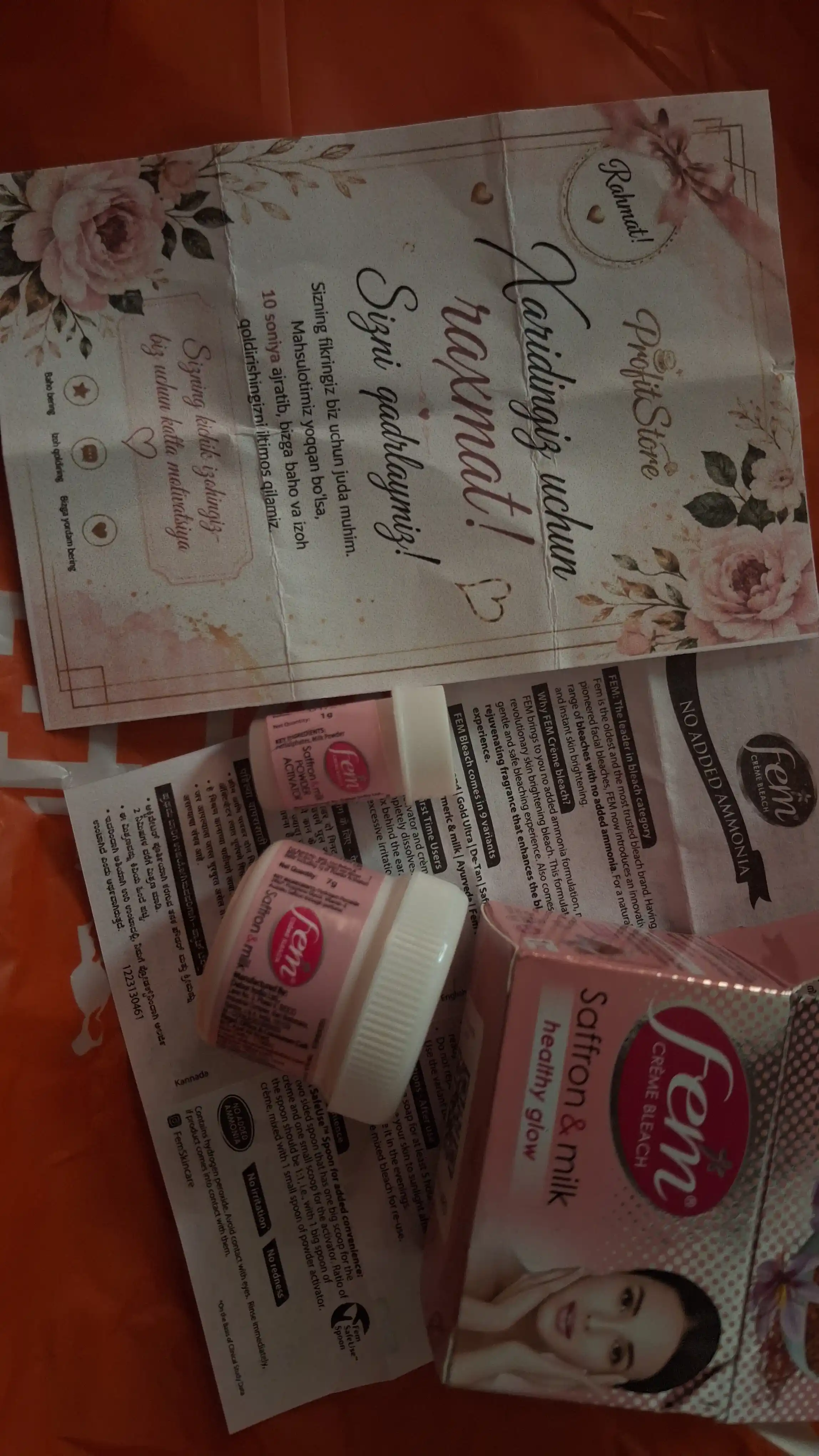 Fem Saffron & Milk oqartiruvchi krem, yuz va qosh tuklarini oqartirish uchun