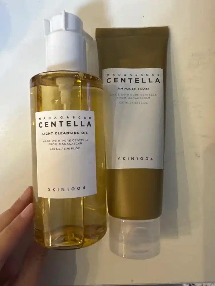 SKIN1004 Madagascar Centella Light Cleansing Oil gidrofil yog'i