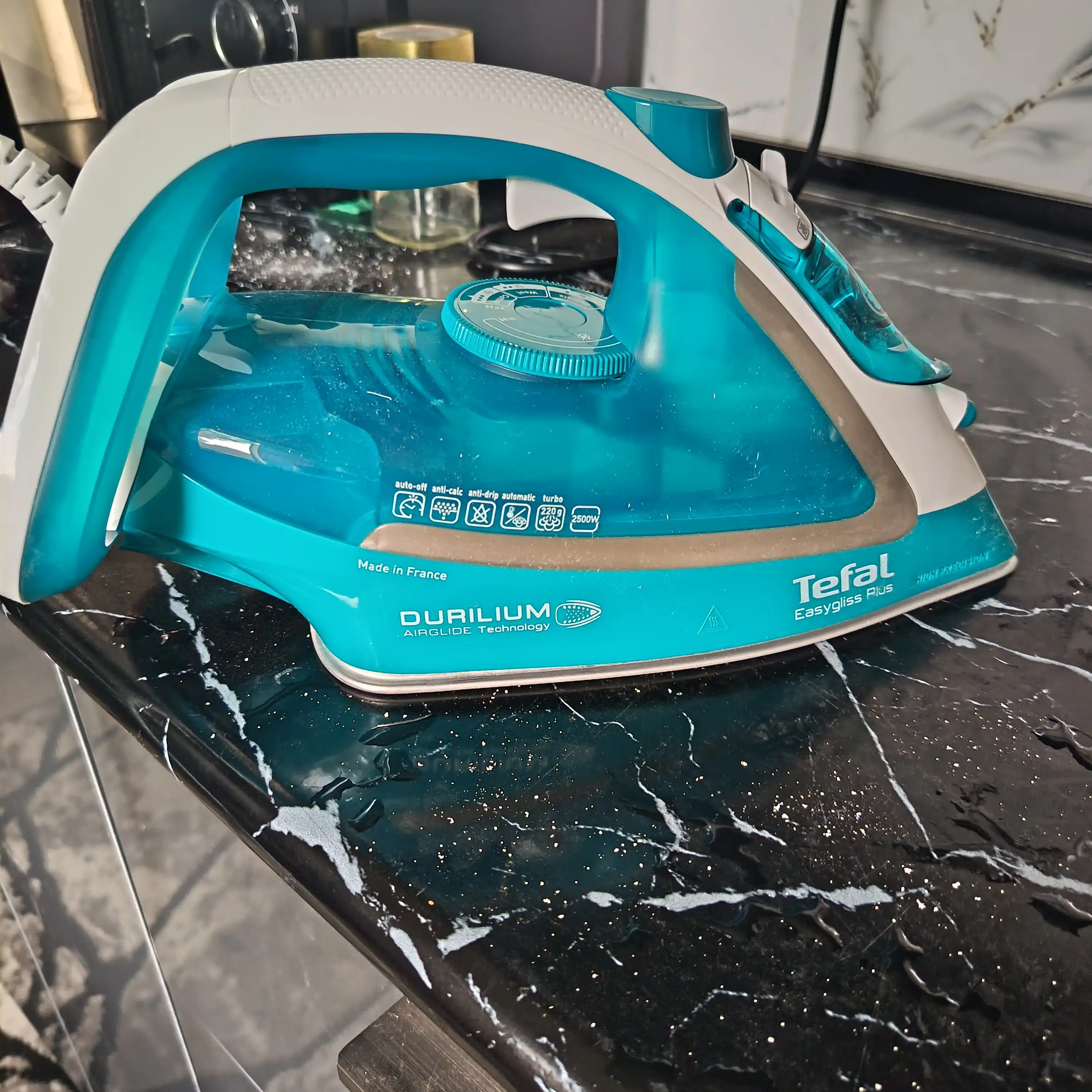 Утюг Tefal Easygliss 2 FV5737E0