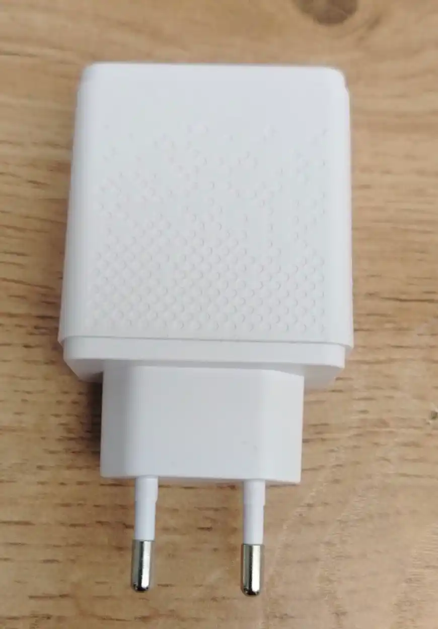 Сетевое зарядное устройство 65W GaN USB-C + USB-A