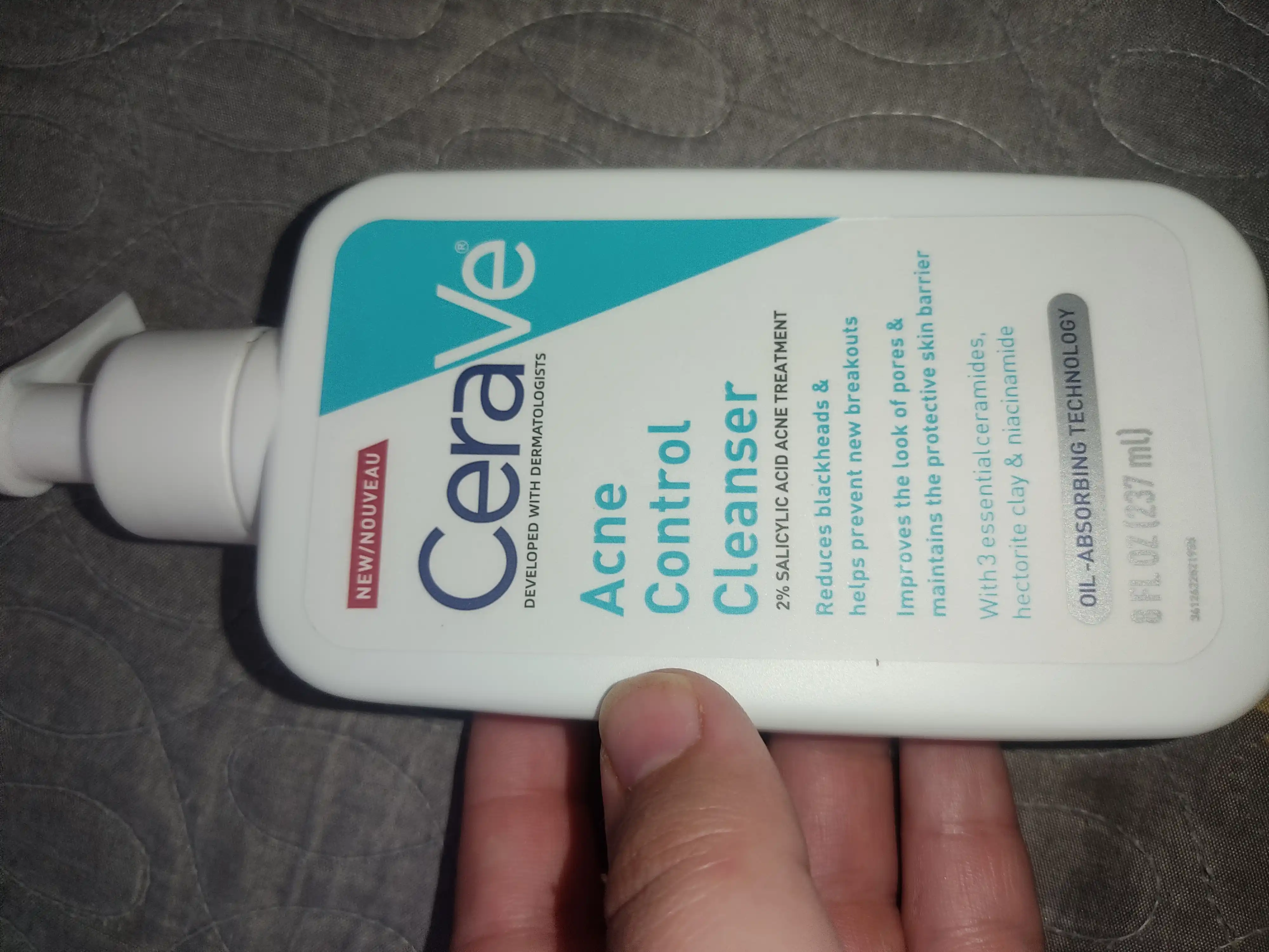 CeraVe namlovchi krem, 236 ml