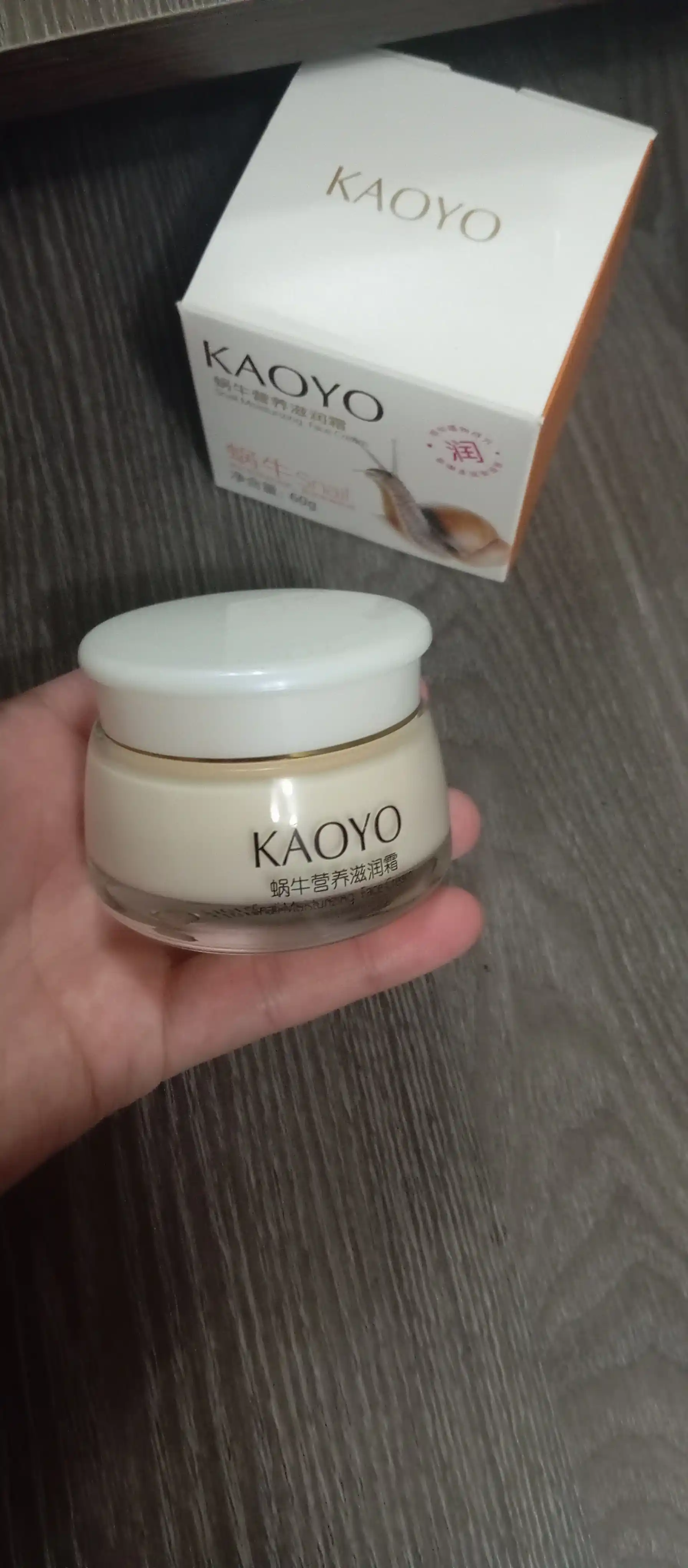 Krem yuz uchun namlantruvchi, Koyo salyangoz MUsini bilan 60 g yoshartiruvchi
