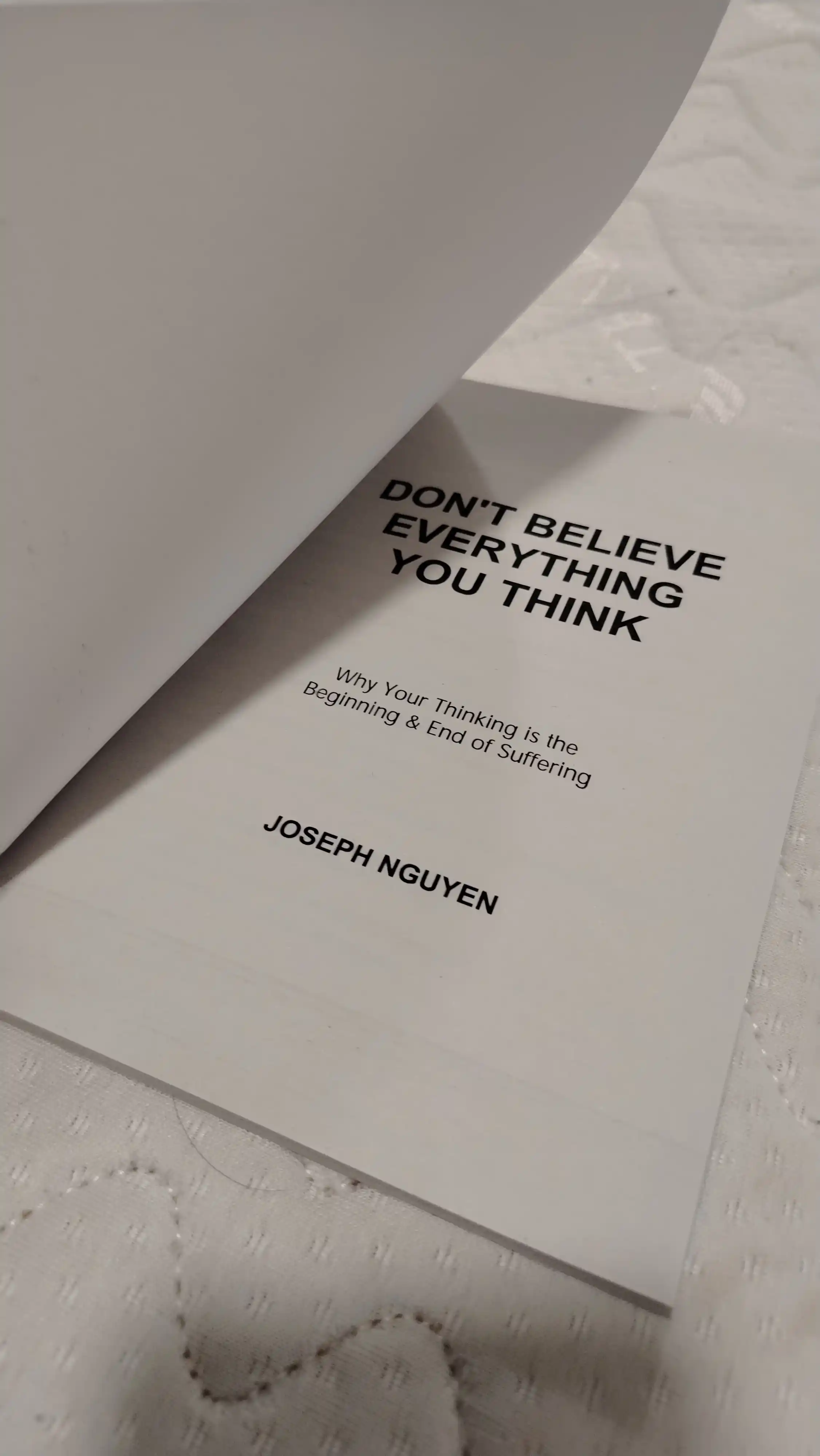 Kitob: “Don't believe everything you think” ingliz tilida