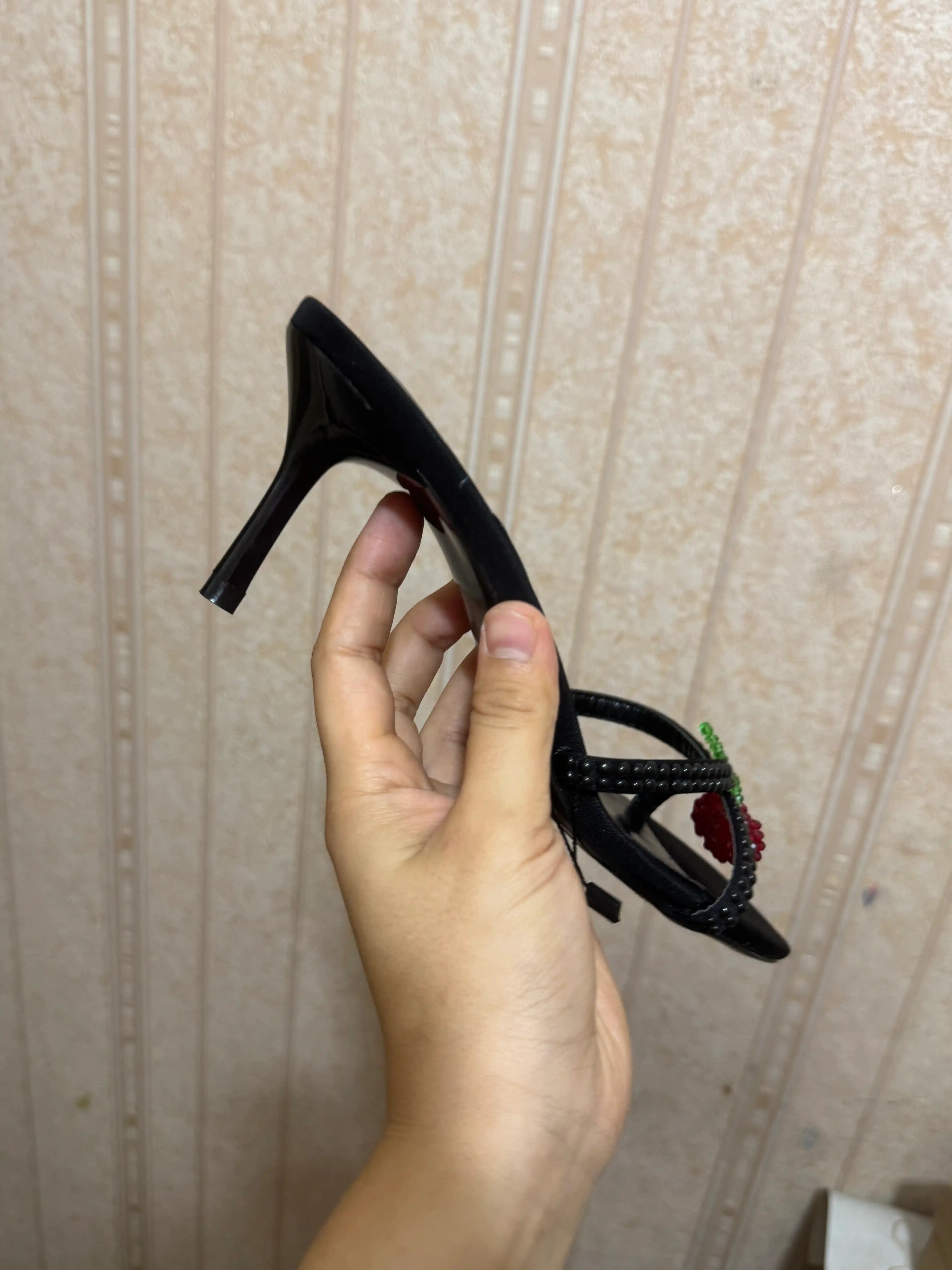 Ayollar uchun poshnali myuli tufli – ochiq burunli elegant model, Zara