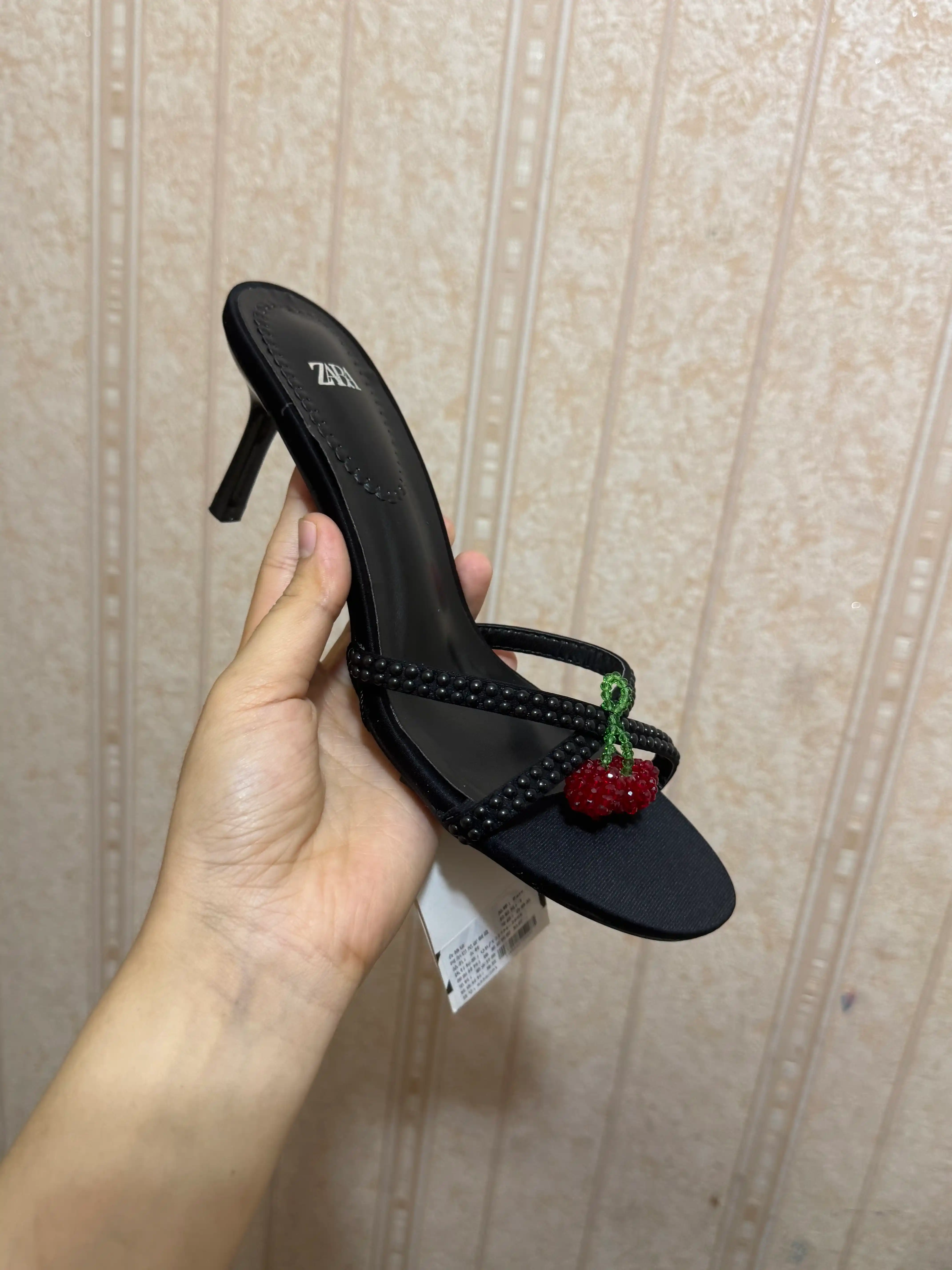 Ayollar uchun poshnali myuli tufli – ochiq burunli elegant model, Zara