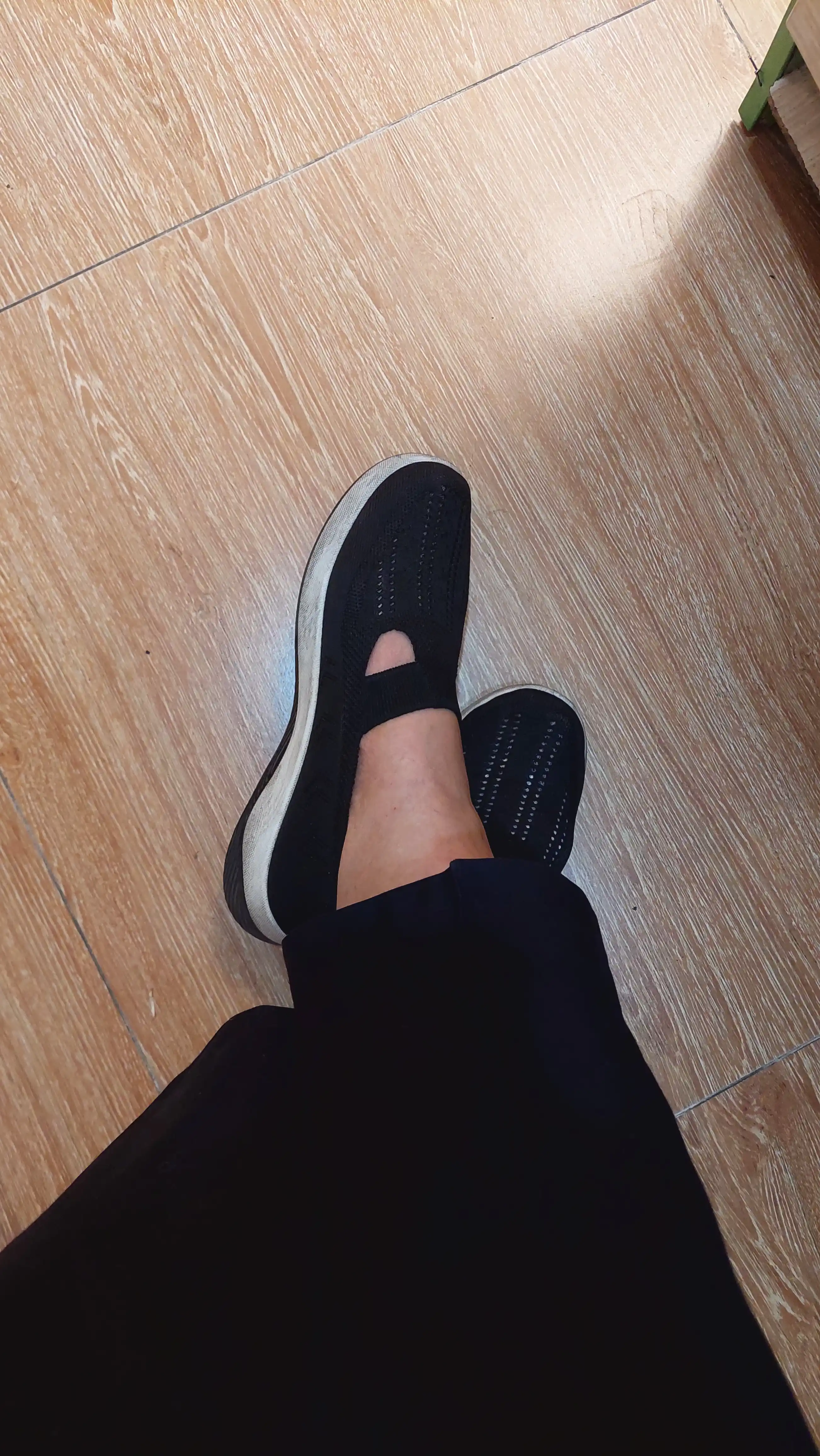Ayollar sliponlari DISHER SoftWalk