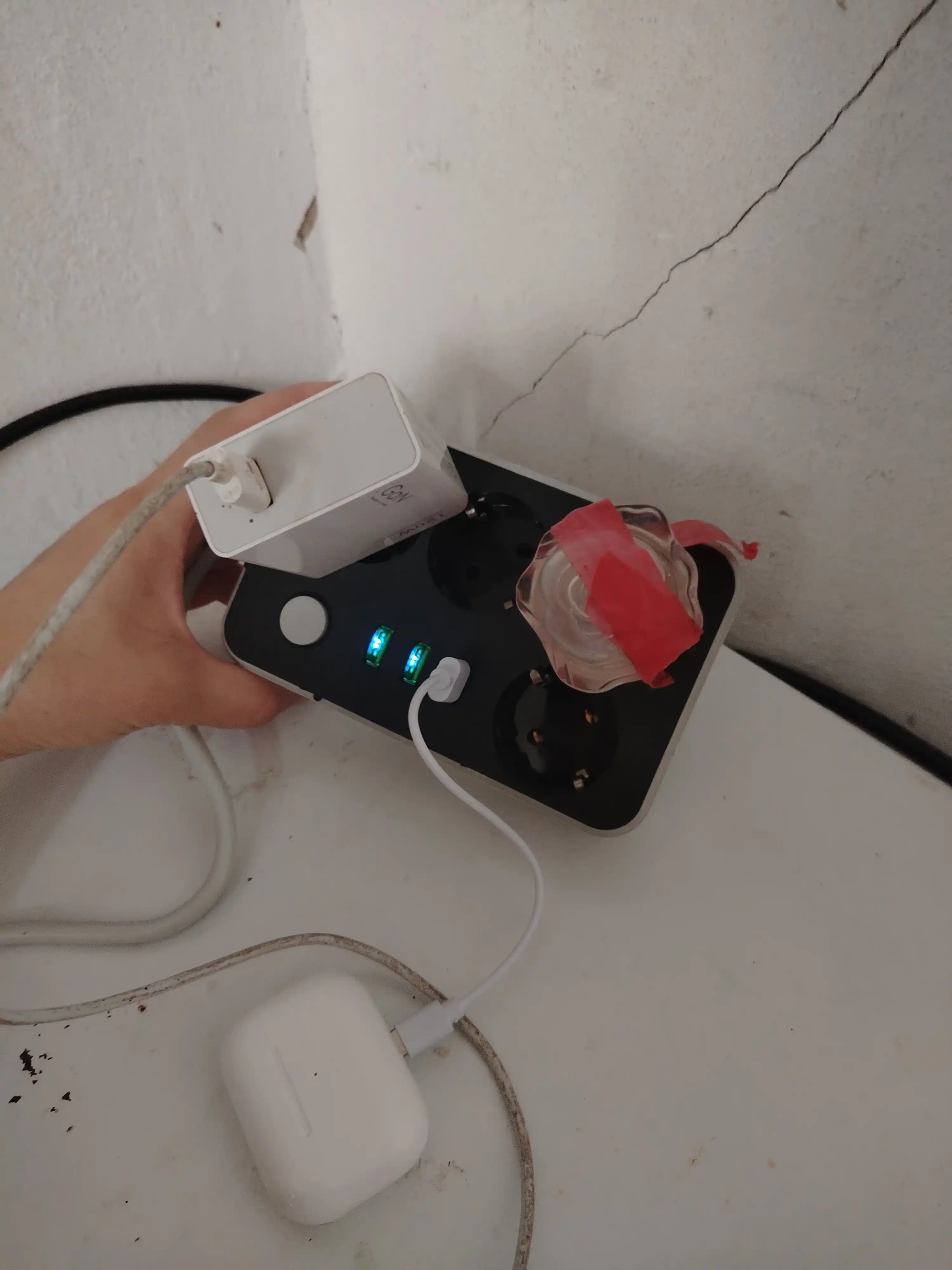 Удлинитель, сетевой фильтр с предохранителем, с USB