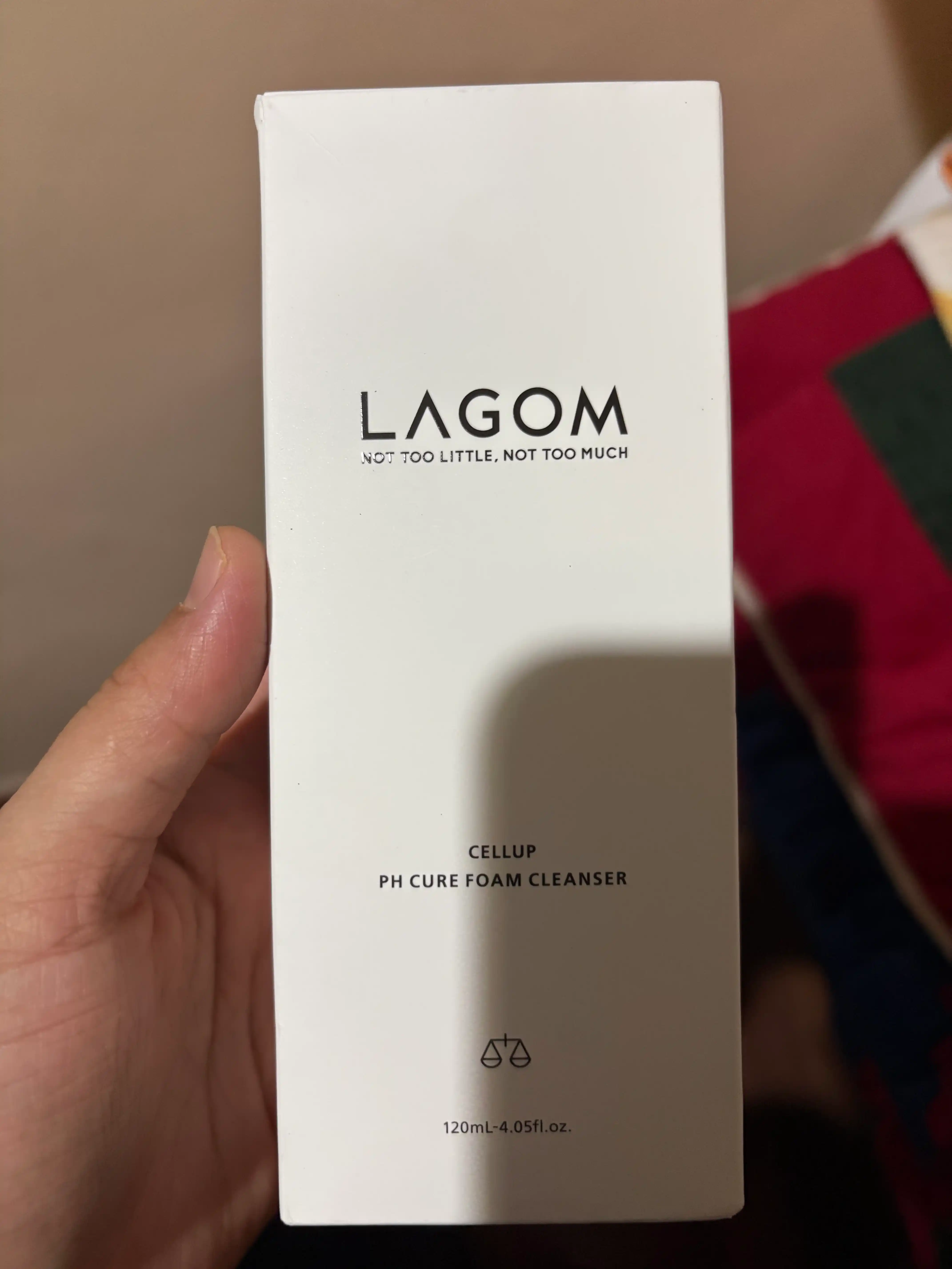 Normal, yog'li, ta'sirchan yuzlarga yuz yuvish ko'pigi, Lagom Cellup Ph Cure Foam