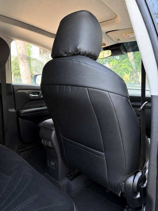Авточехлы Diamond Premium для Chevrolet Tracker 2