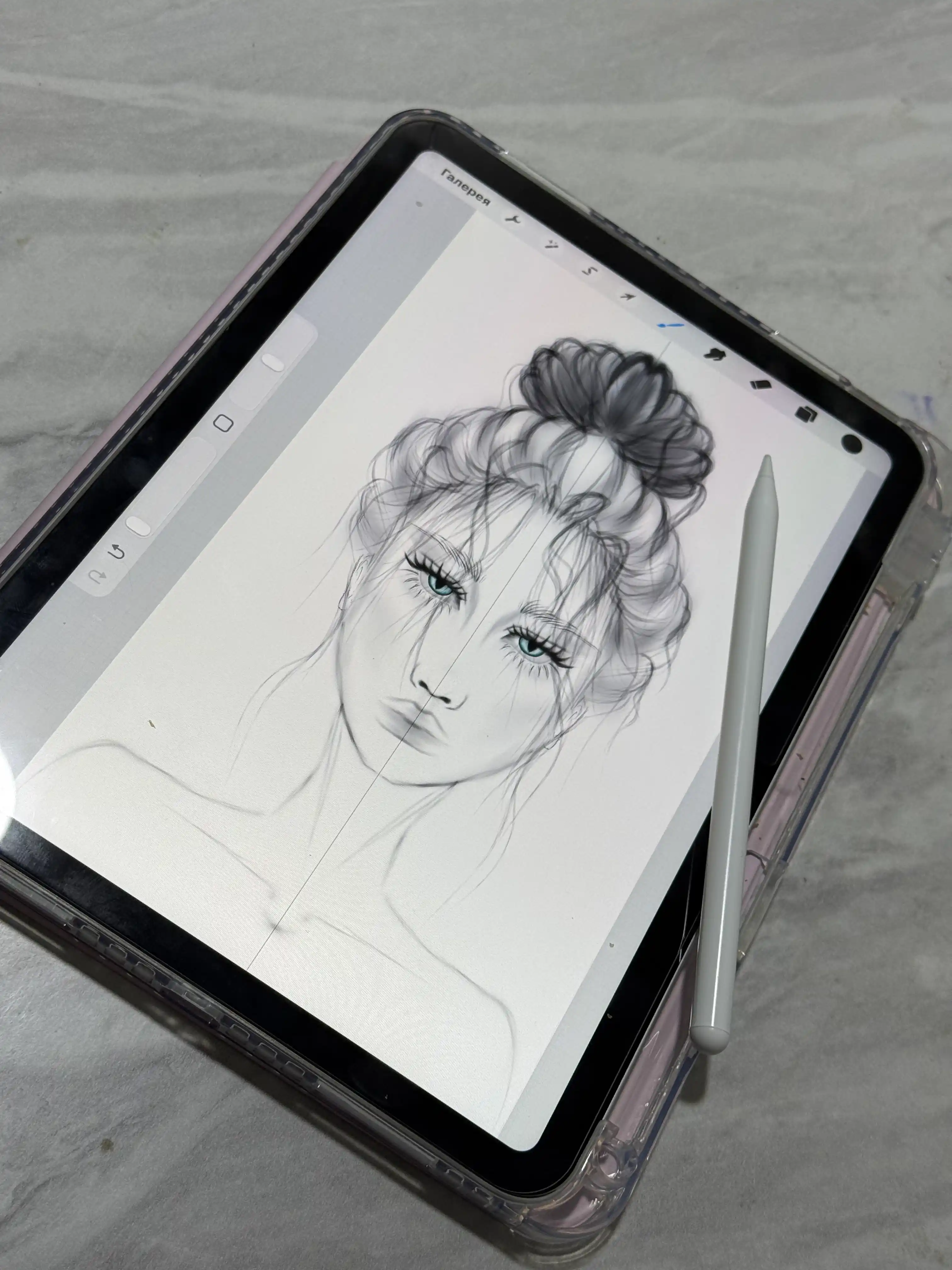 IPAD 11, A16 (2025,2026) / iPAD 10 (2022) чехол