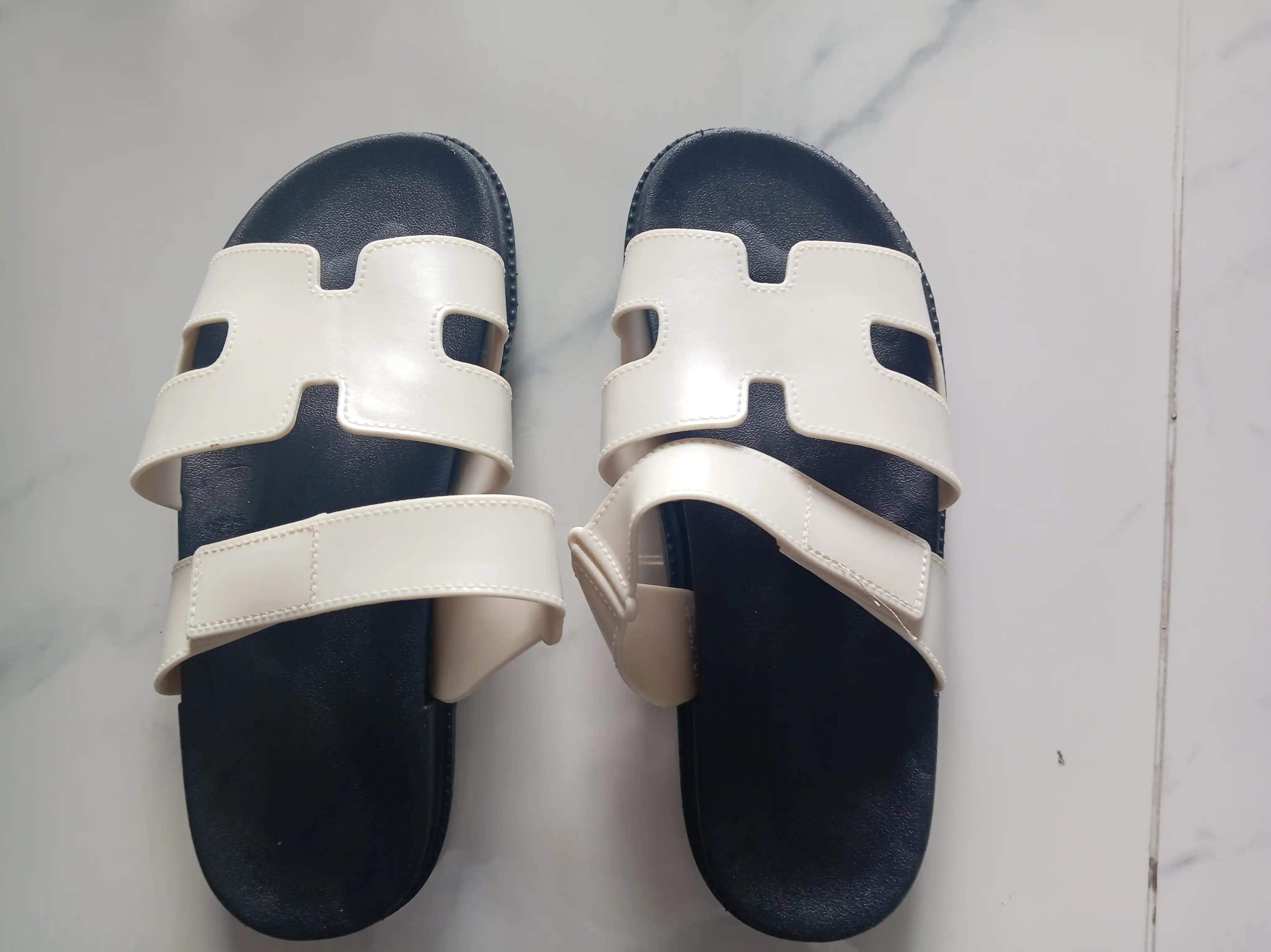 Shippaklar ayollar va qizlar uchun, HERMES, yumshoq, qulay