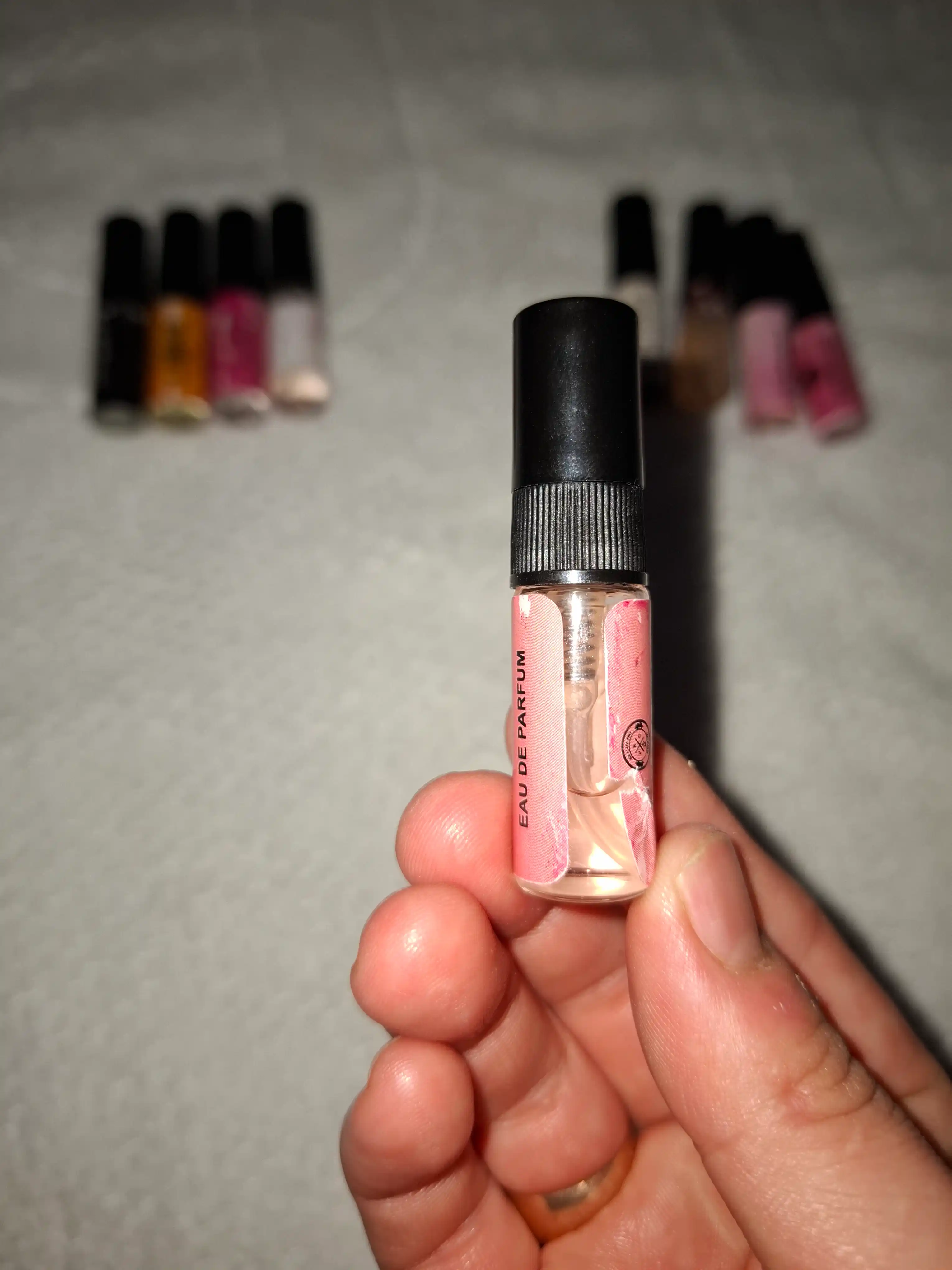 Atirlar ayollar uchun nabor Libre, Lost Cherry, Miss Dior, My Way, Today, Cherish, Versace