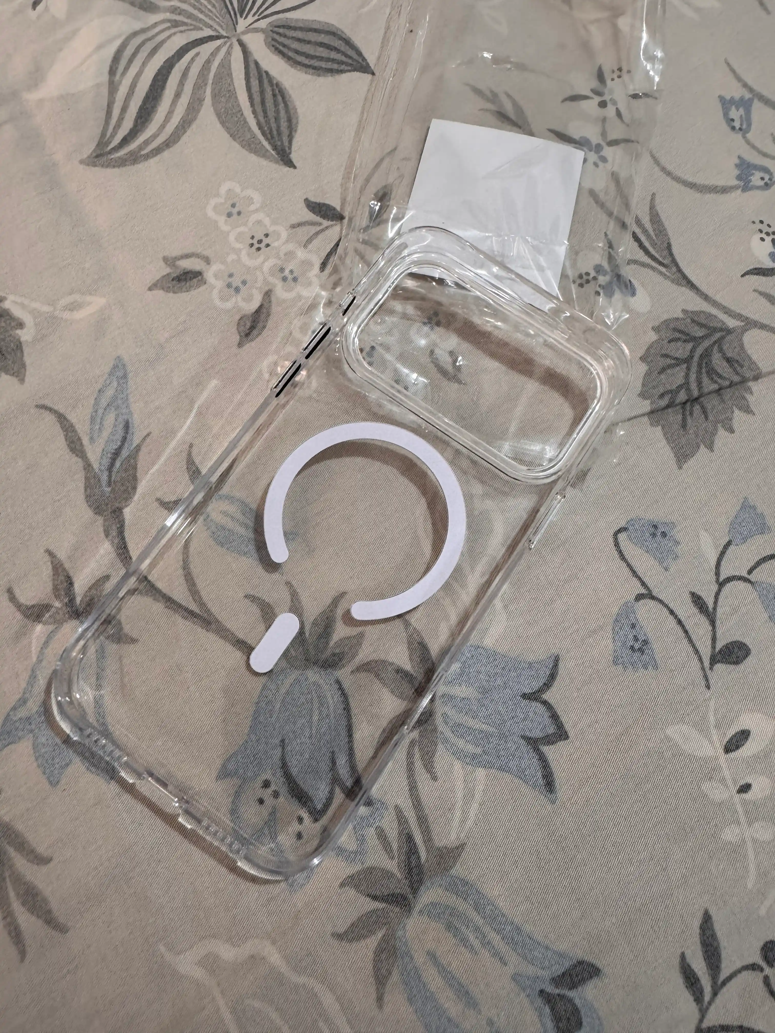 Iphone Magsafe chexol magseyf ayfon gilof g'ilofi, 17 Pro Max