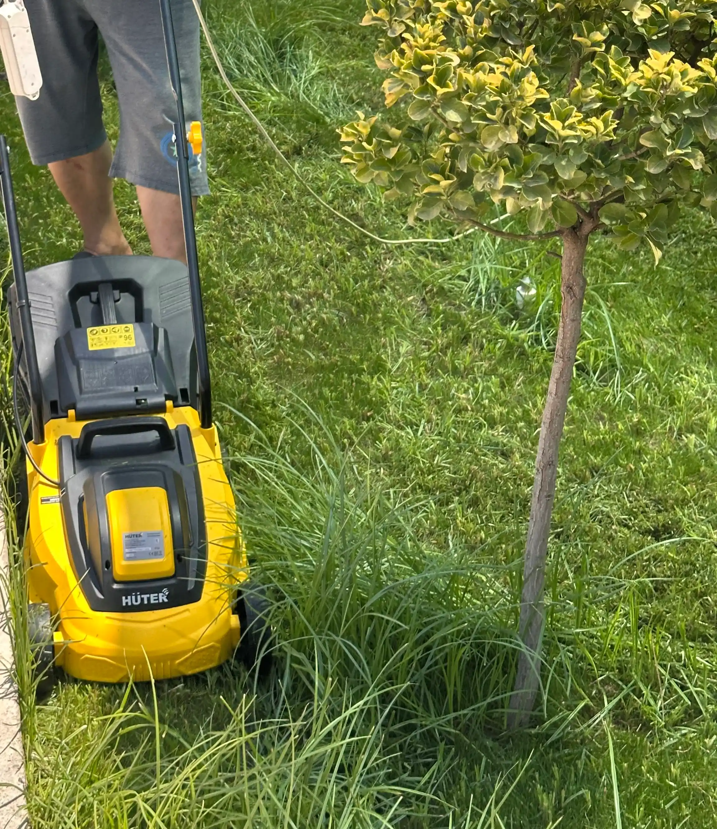 Газонокосилка электрическая ELM-1000 Huter арт. 70/4/3