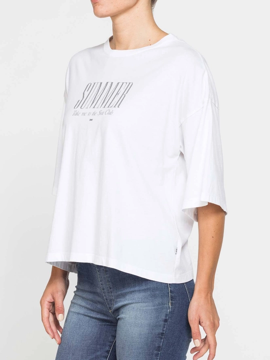 Ayollar futbolkasi Carrera Jeans oversize 100% paxta ,printli