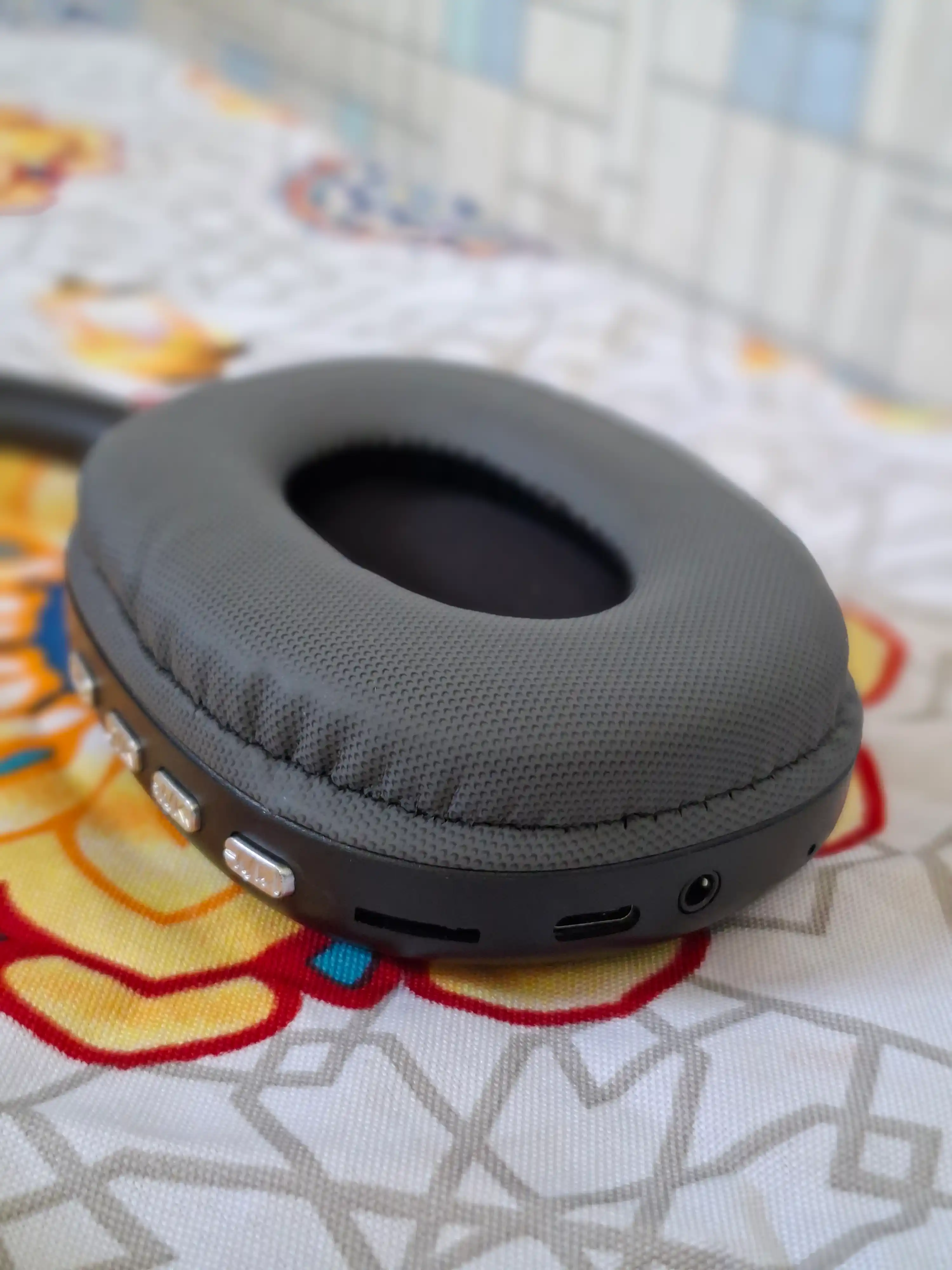 Simsiz Bluetooth quloqchinlar P9, mikrofonli, to'liq o'lchamli