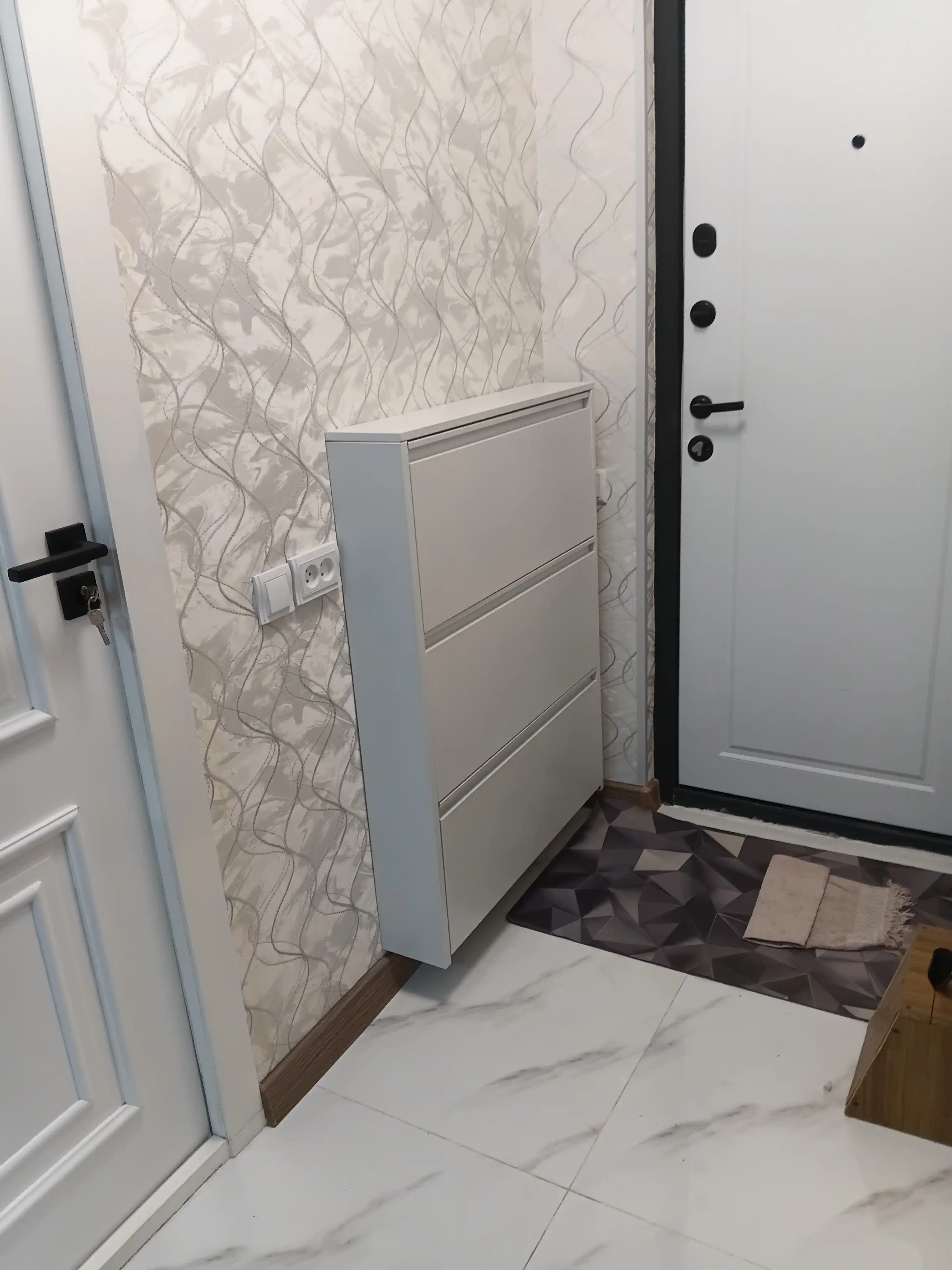 Тонкий металлический шкаф для обуви каидия, настенный, 3/4 полки