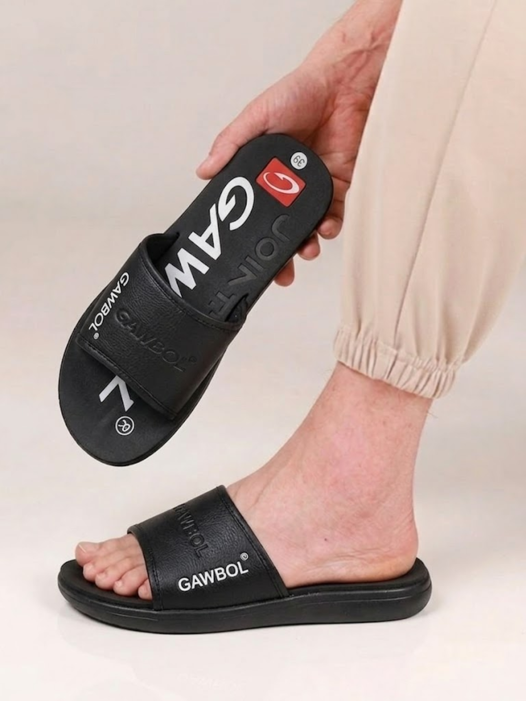Qora