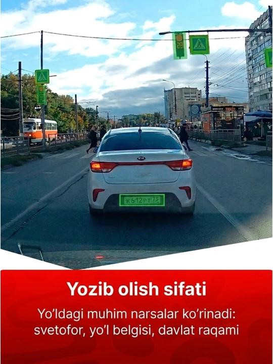 3 va 4 kamerali videoregistrator, G-sensor, zarba datchigi bilan jihozlangan