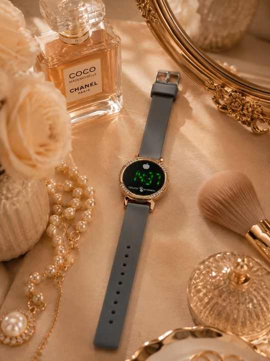 Soat ayollar uchun, sensorli elektron soat, Touch Watch LED, silikon tasmali - 