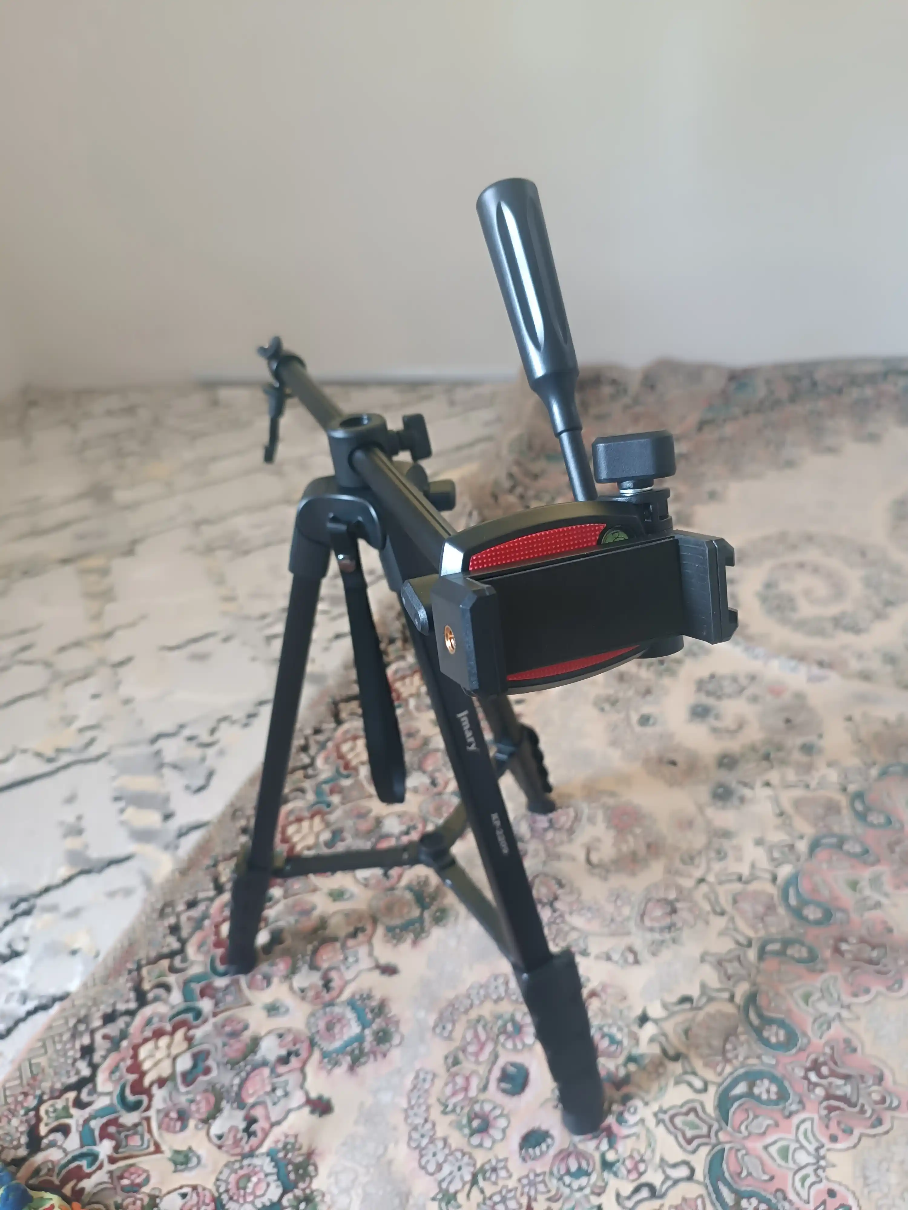 Штатив Jmary kp 2209 с держателем для телефона и фотоаппарата