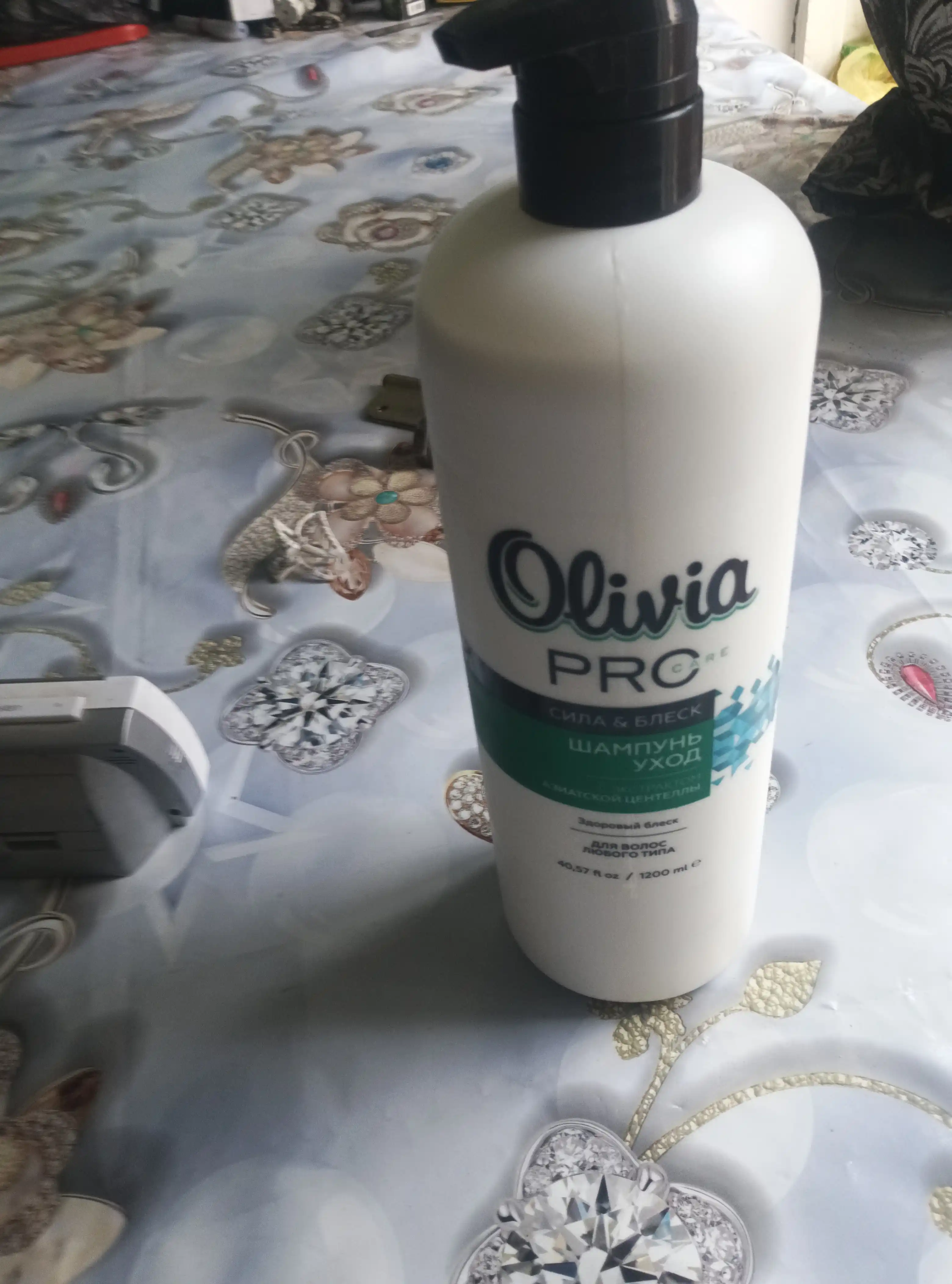 Shampun Olivia Pro Care Kuch va Yorqinlik, 1,2 litr