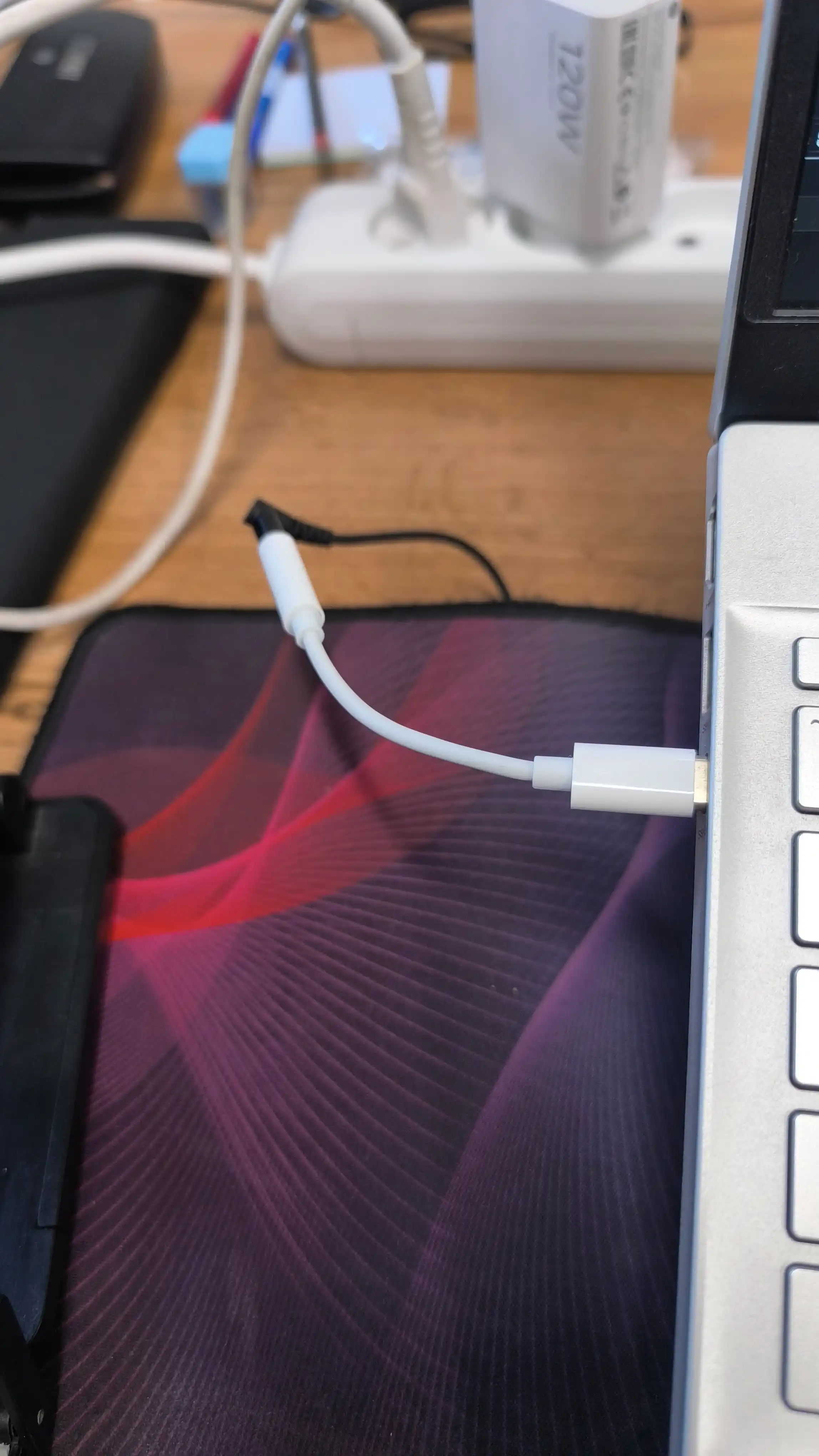 Adapter Samsung va iPhone uchun,Type-C va Lighting audio-ulagich,AUX va quloqchinlar uchun