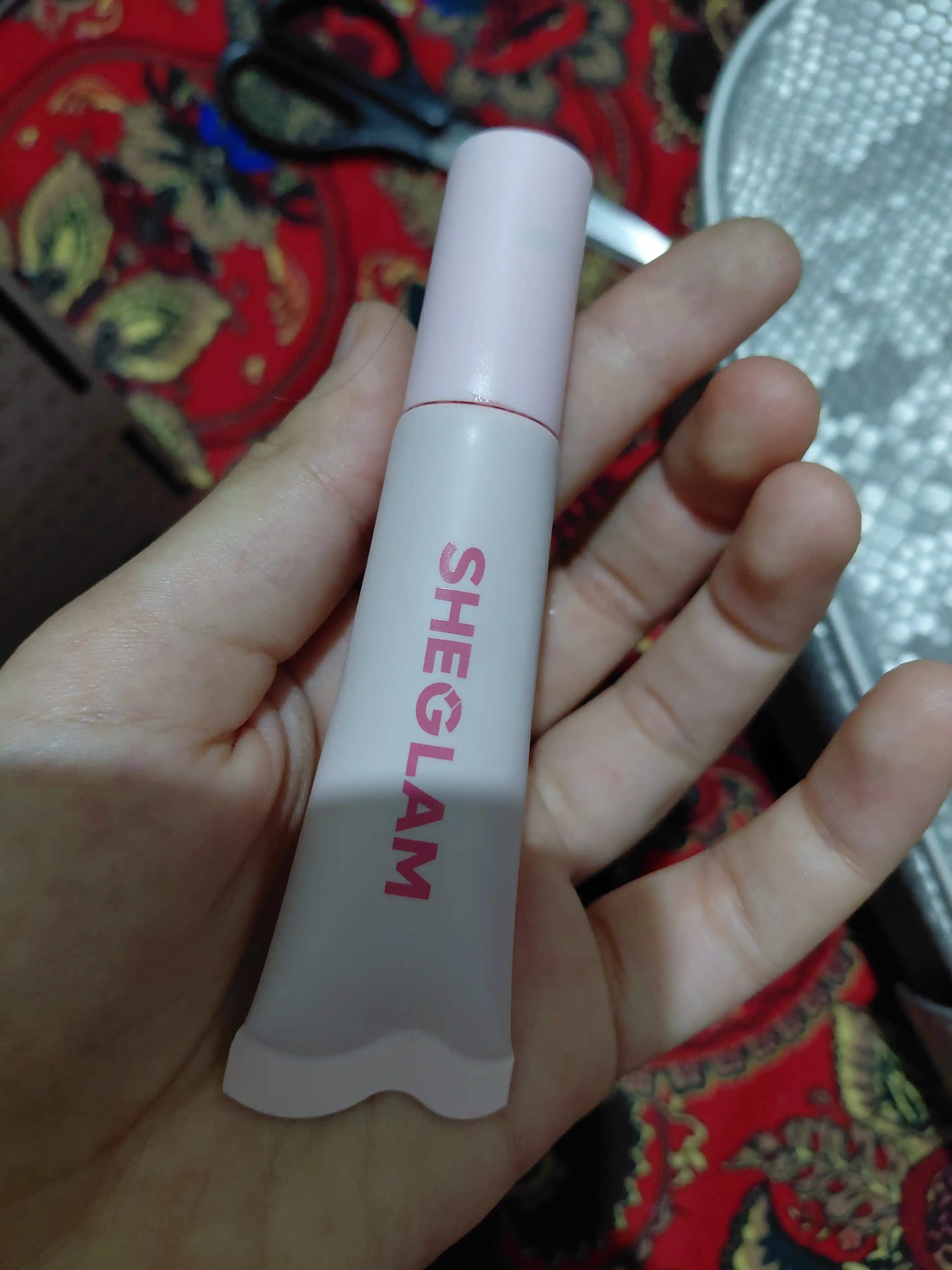 Lab yaltirog‘i SHEGLAM blesk Crystal Glaze, namlovchi