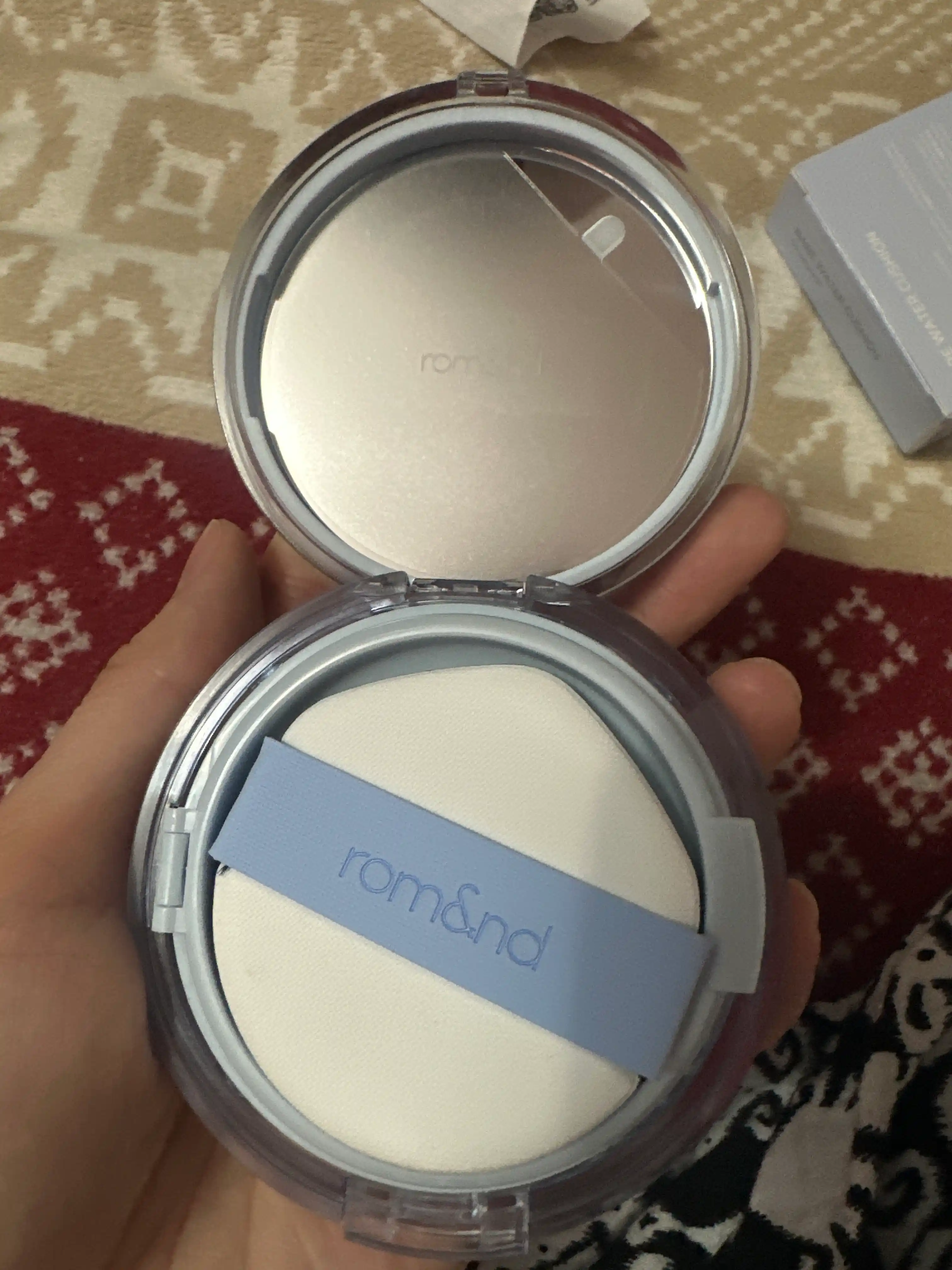 Yengil namlovchi kushon, rom&nd, Bare Water Cushion SPF38 PA++++