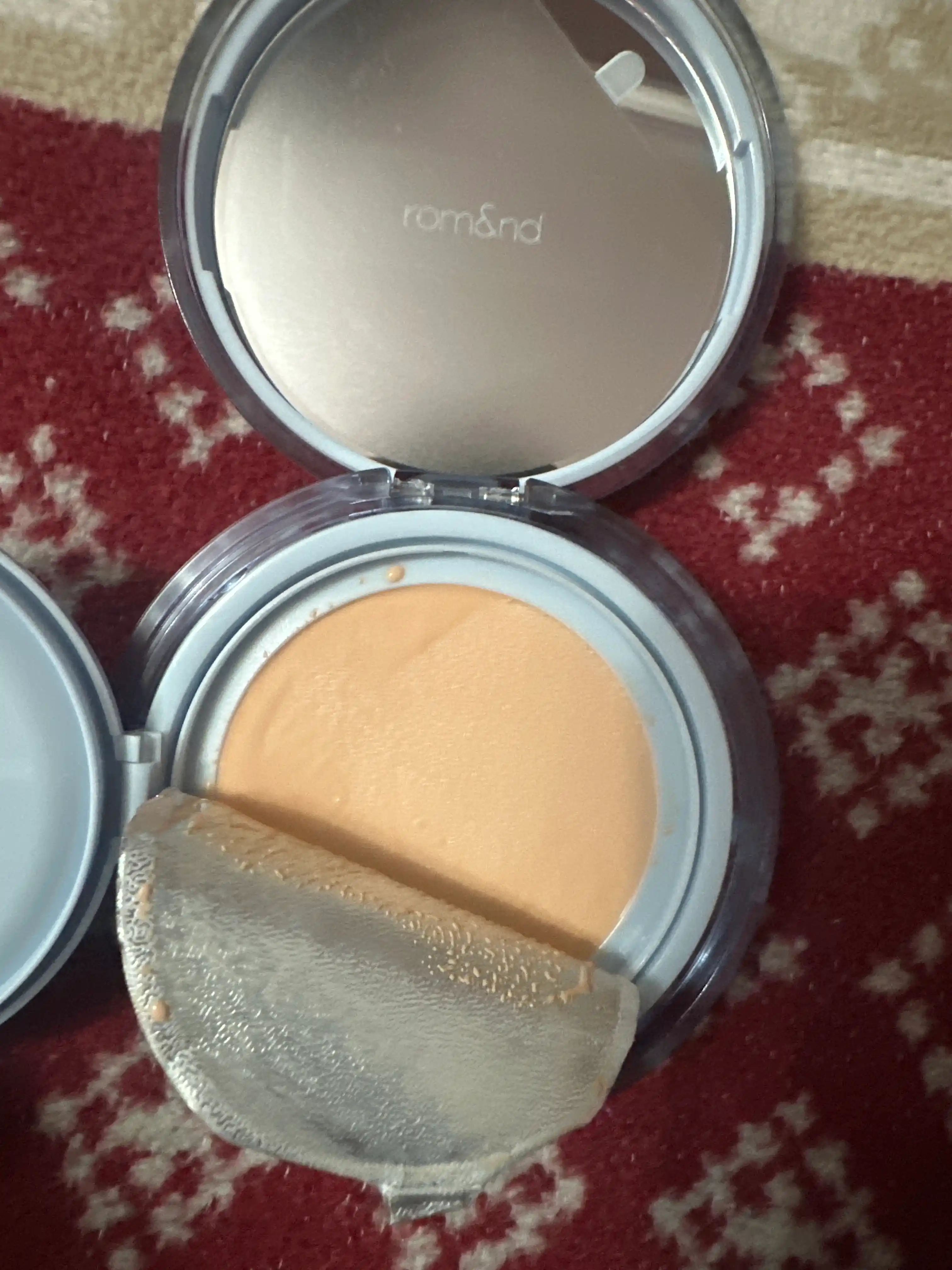 Yengil namlovchi kushon, rom&nd, Bare Water Cushion SPF38 PA++++