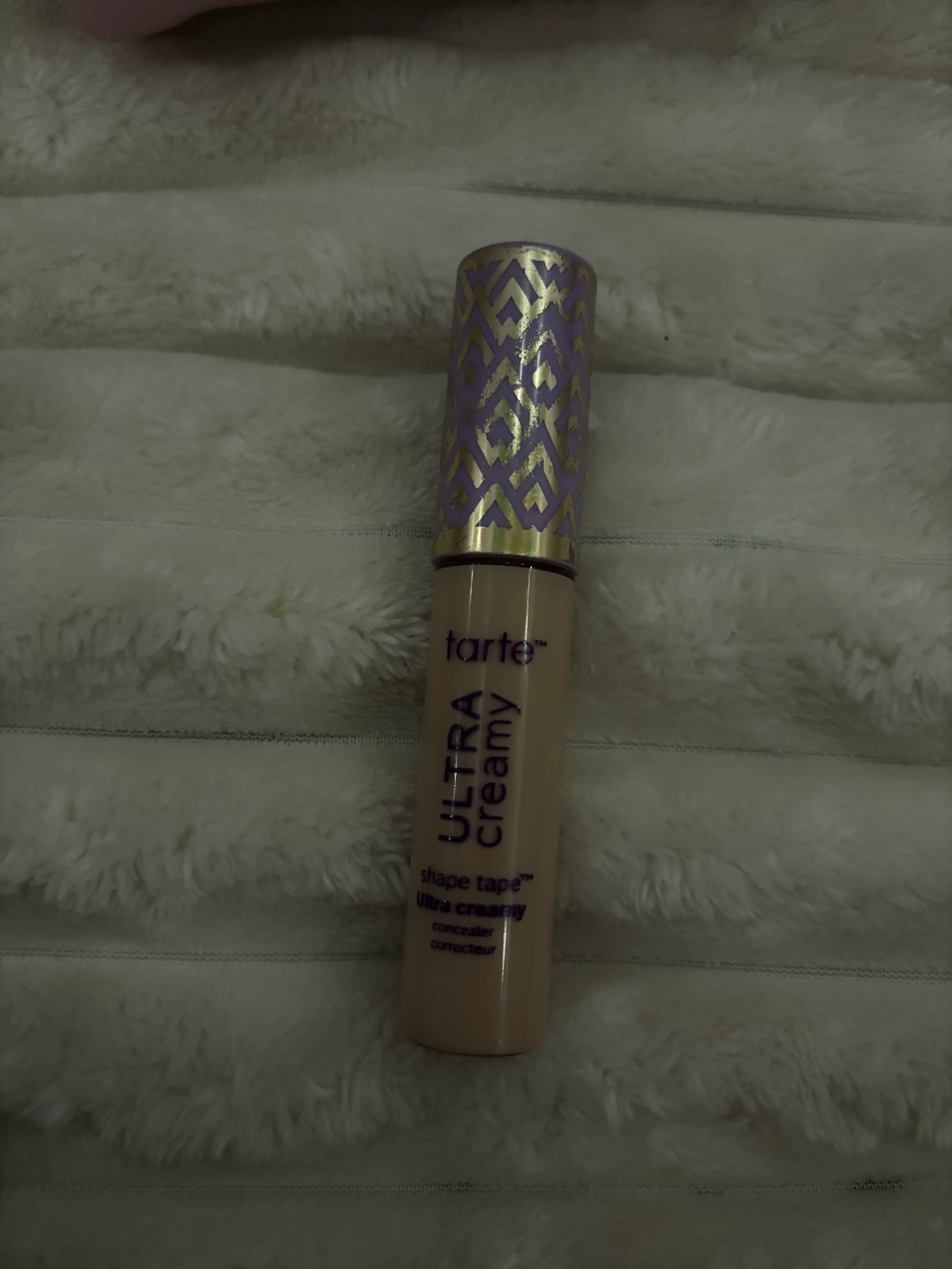 Консилер Tarte shape tap ultra creamy concealer
