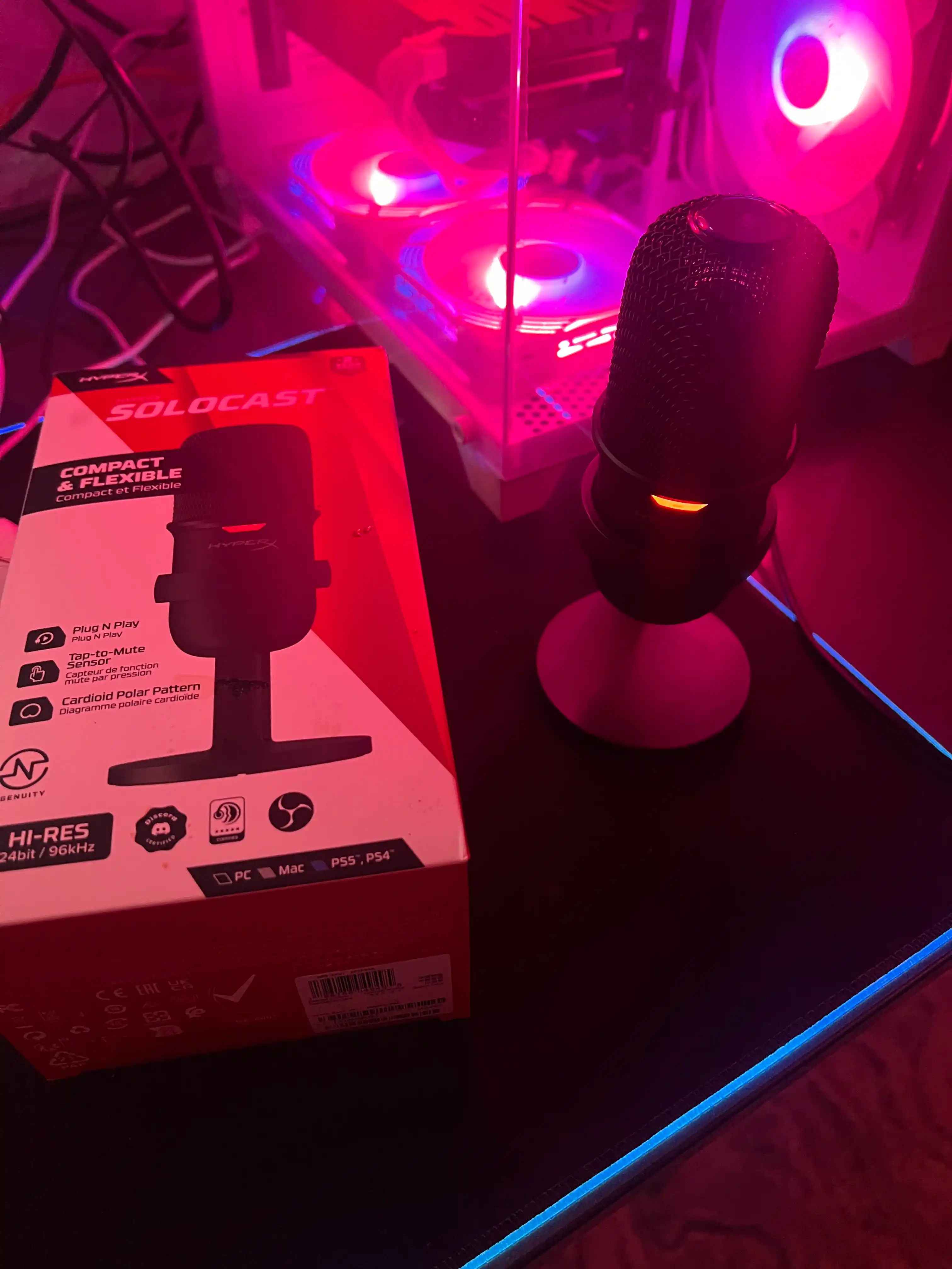 HyperX SoloCast — качественный USB микрофон для стримов и записи