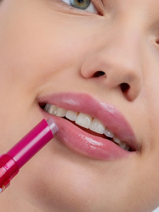 BEAUTY BOMB Holy Duck yaltiroq lab balzami, 02 tusli