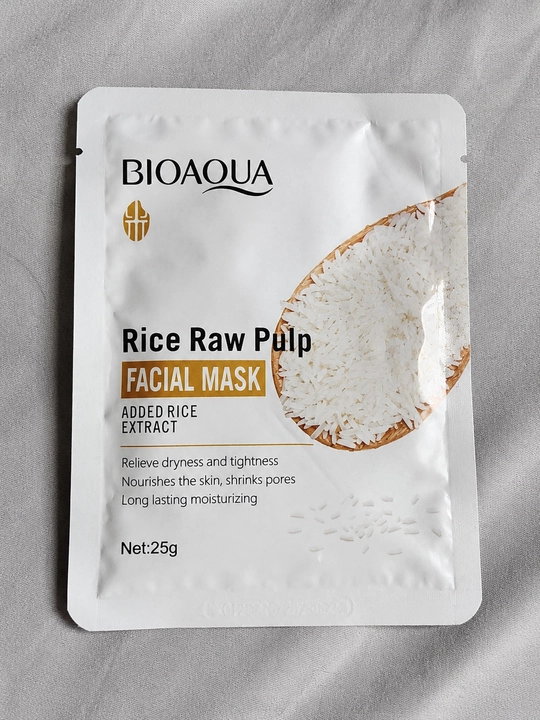 BIOAQUA Rice Raw Pulp guruch ekstraktli matoli yuz niqobi