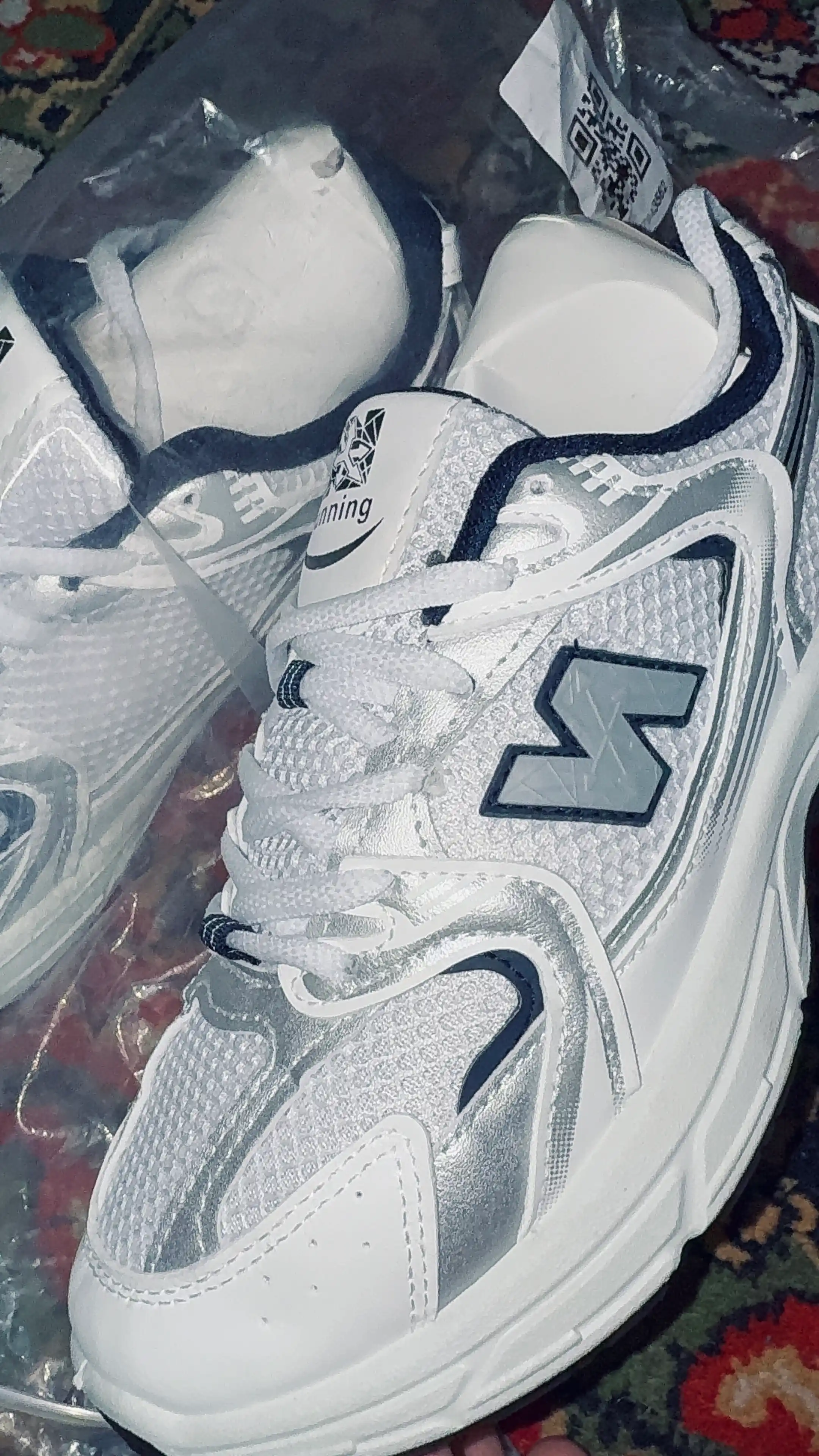 Yugurish va yurish uchun ayollar krossovkasi, nafas oluvchi to‘rli, New Balance, NB 530