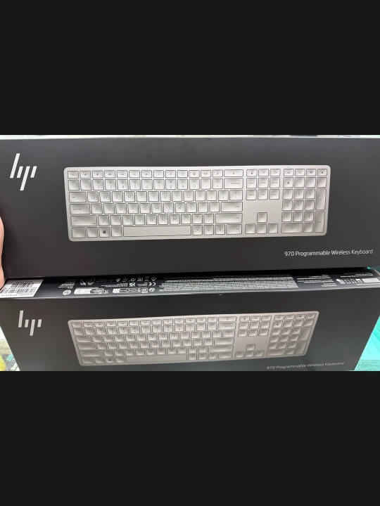 HP 970 dasturlashtiriladigan simsiz, qayta zaryadlanadigan va yoritgichli klaviatura