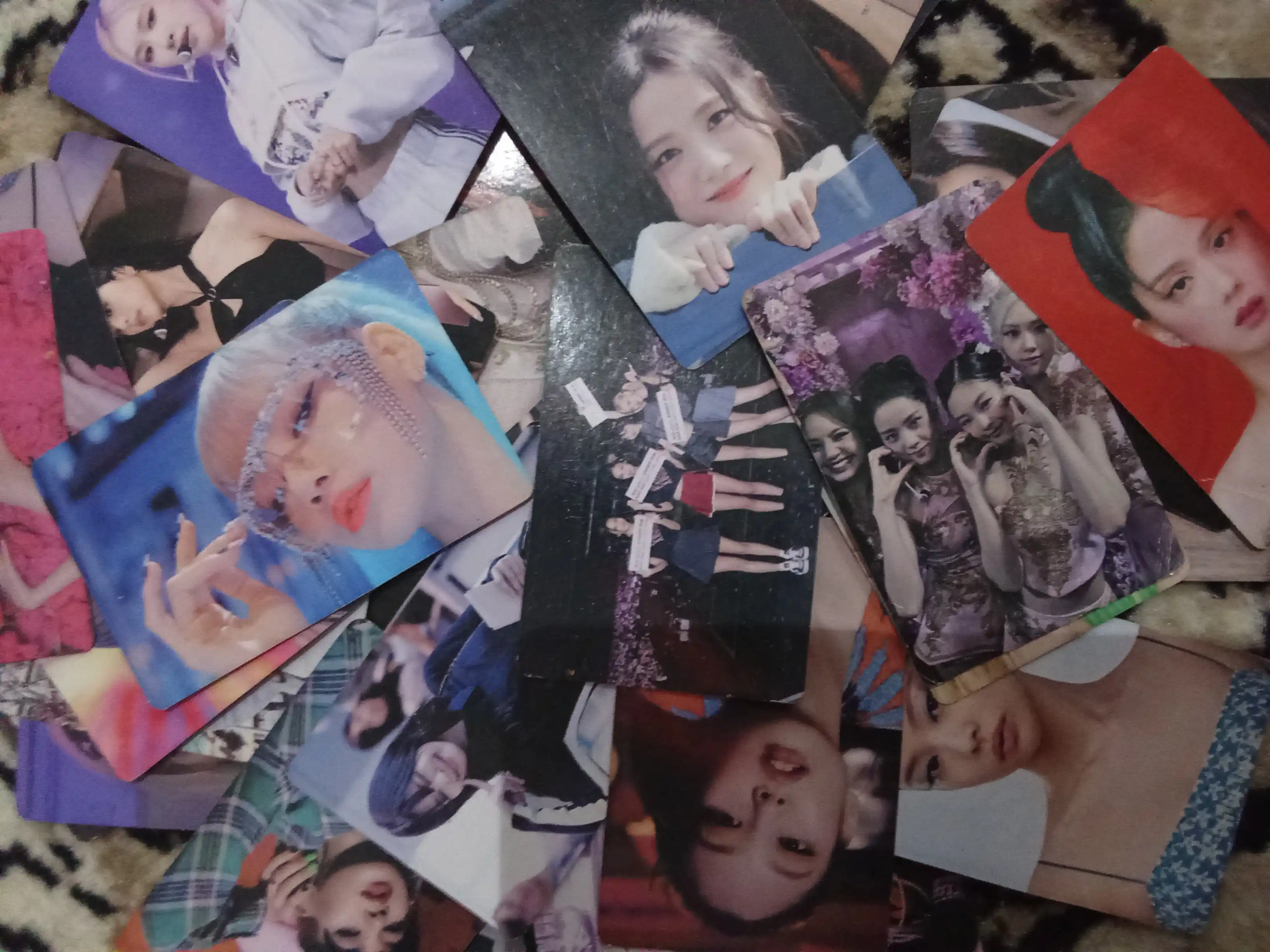 K-Pop BlackPink Lomo kartalari, 20 dan ortiq turlari, 55 dona