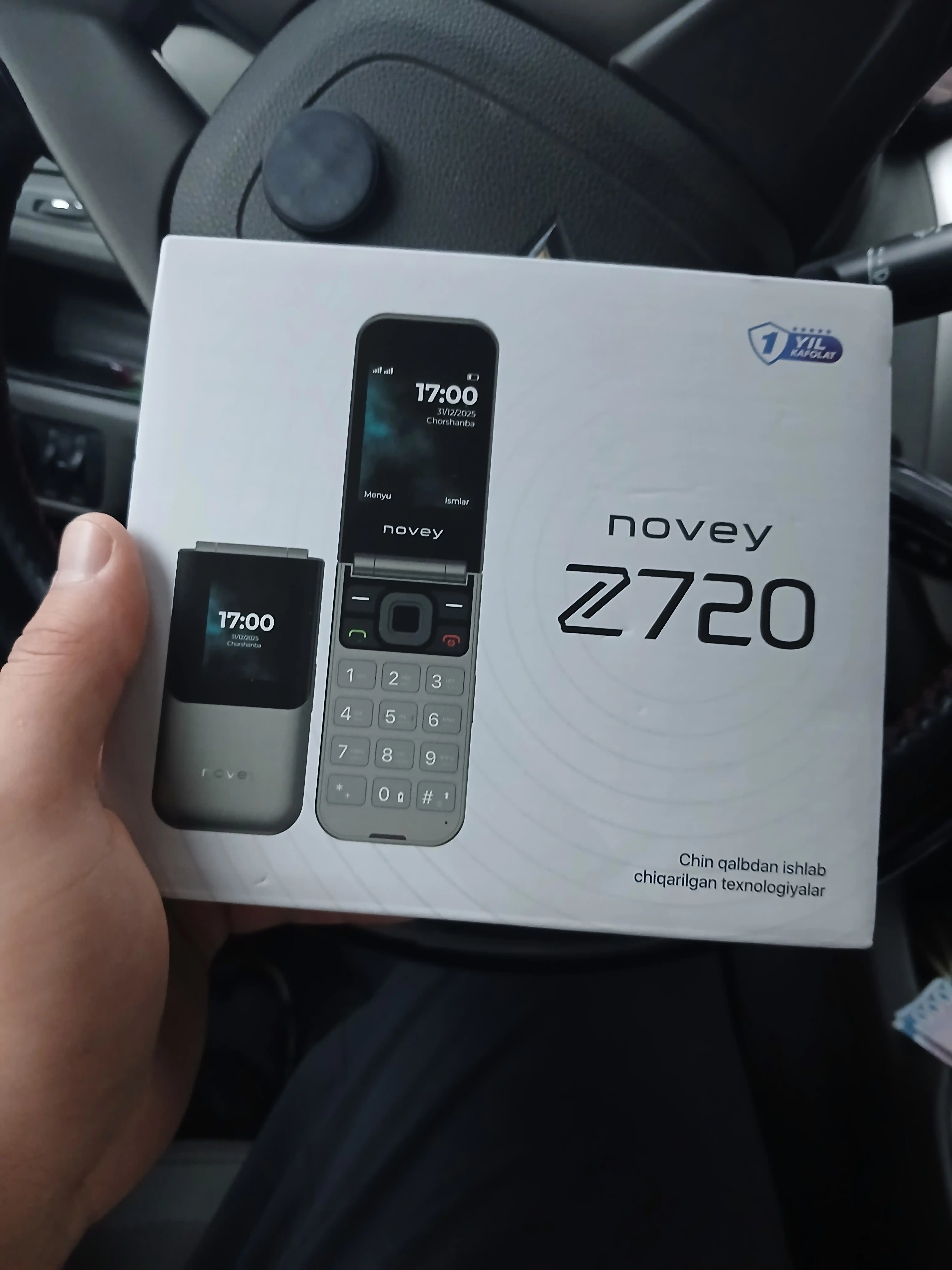 Novey Z720 knopkali legushka telefon, kamera