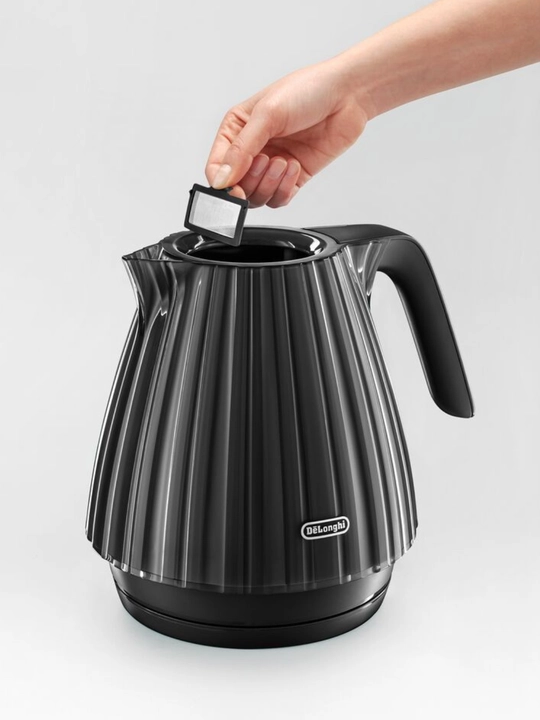 De'Longhi KBD2001.BK Ballerina elektr choynagi, 1,7 l, 2000 Vt, qora