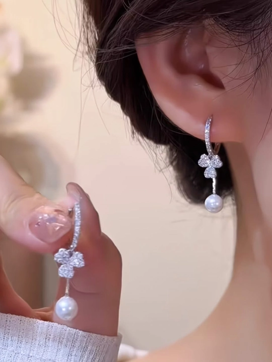 Серьги женские, элегантные, нарядные и повседневные