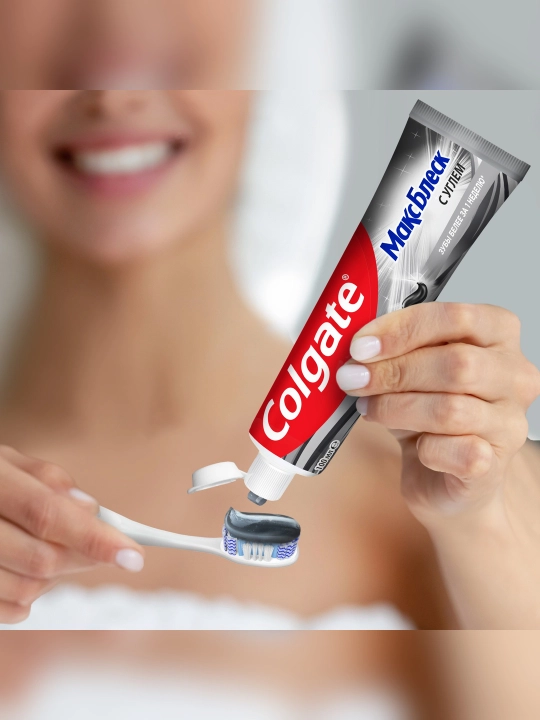 Colgate Maks Blesk ko‘mir va mayin yalpiz ta’mli tish pastasi, 100 ml