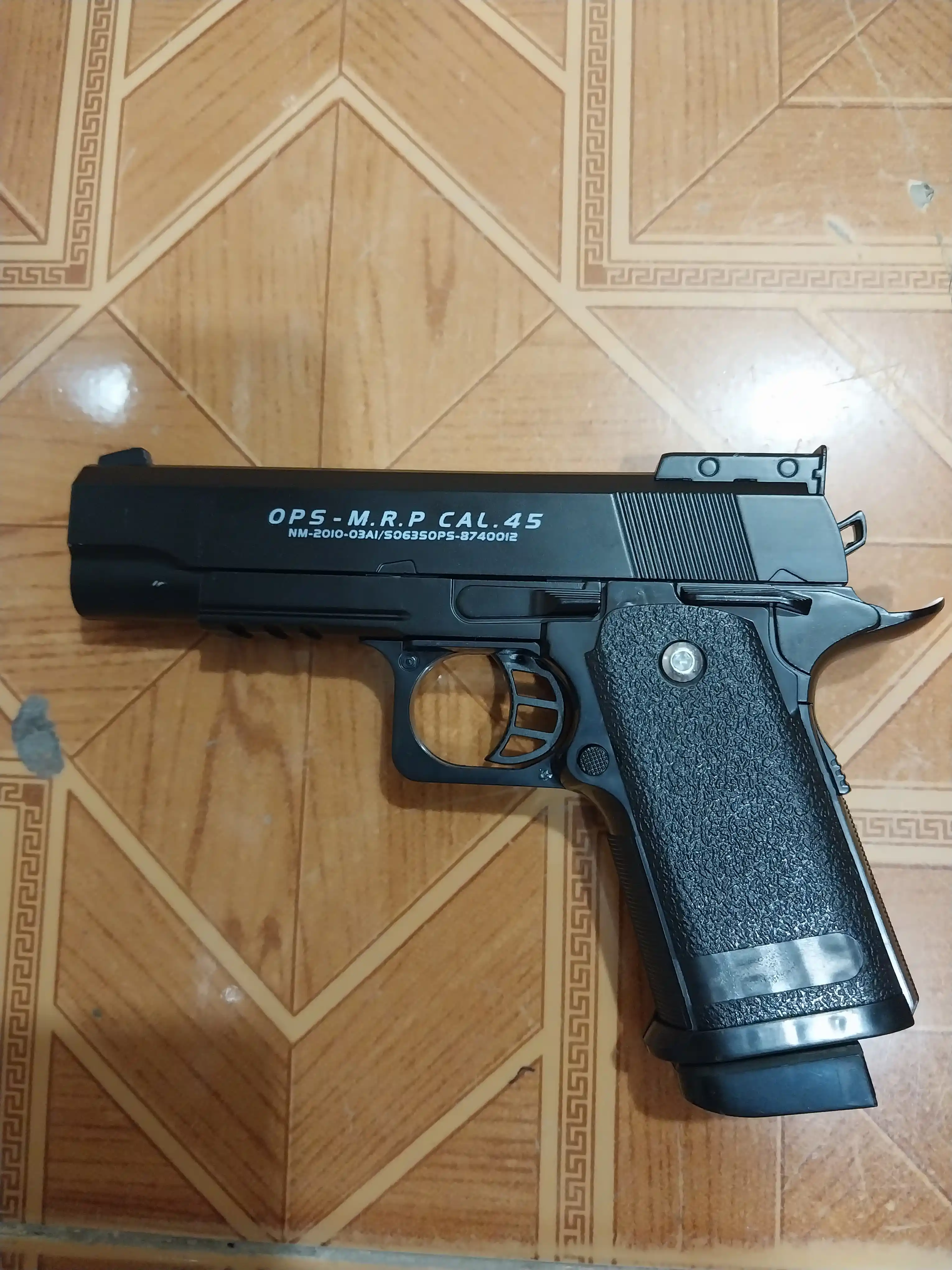 Glock AirSoft quroli, bolalar uchun metall to'pponcha, pnevmatik