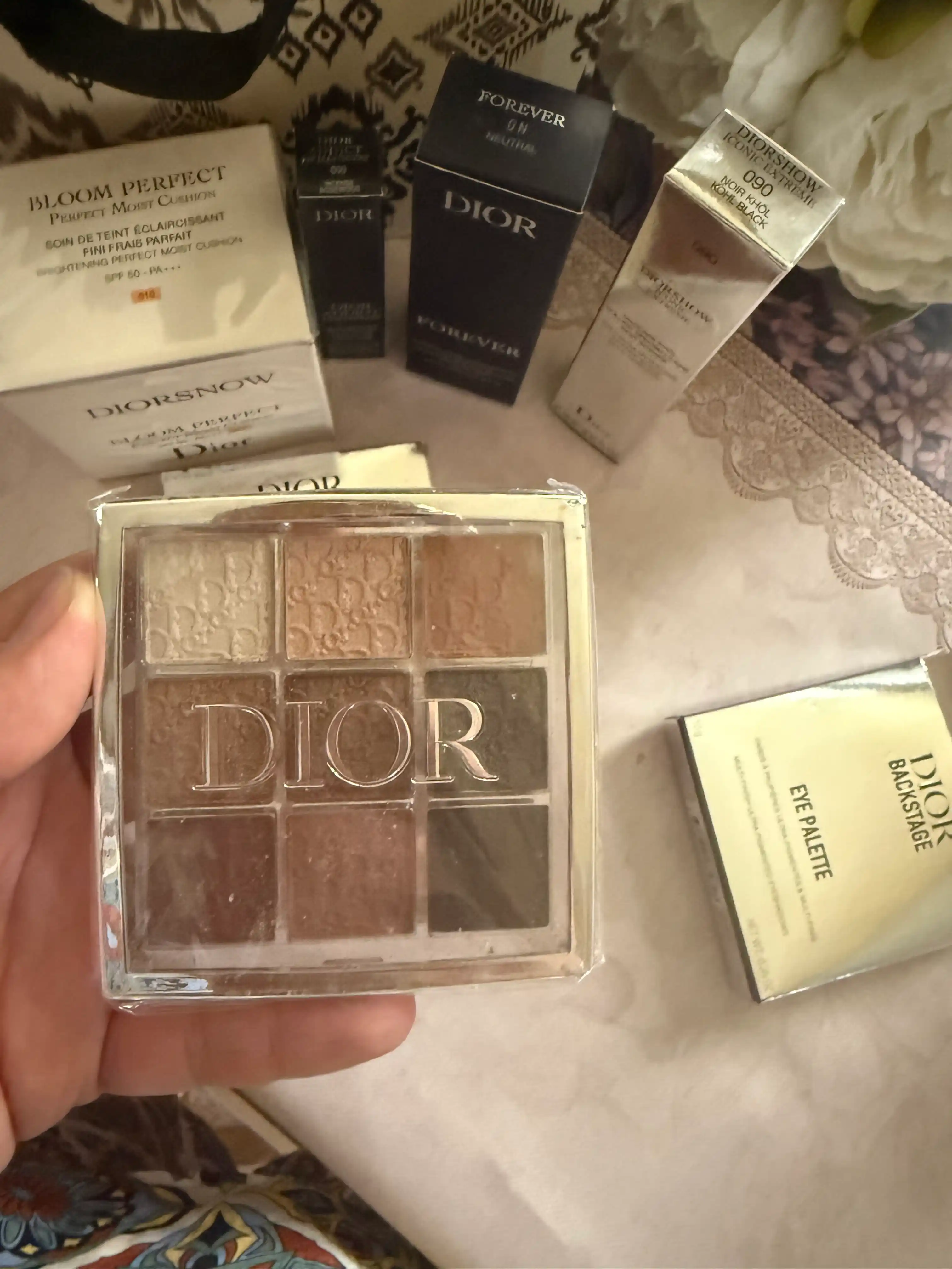 Набор косметики Dior, подарочный набор для женщин ,Тональный крем, палетка теней, тушь