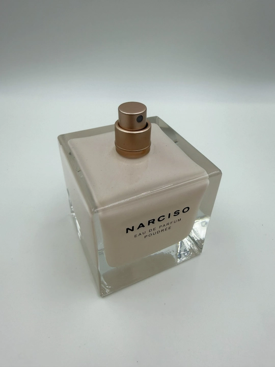 Narciso Rodriguez Narciso Poudrée Eau de Parfum 90 мл – женский пудровый цветочный аромат
