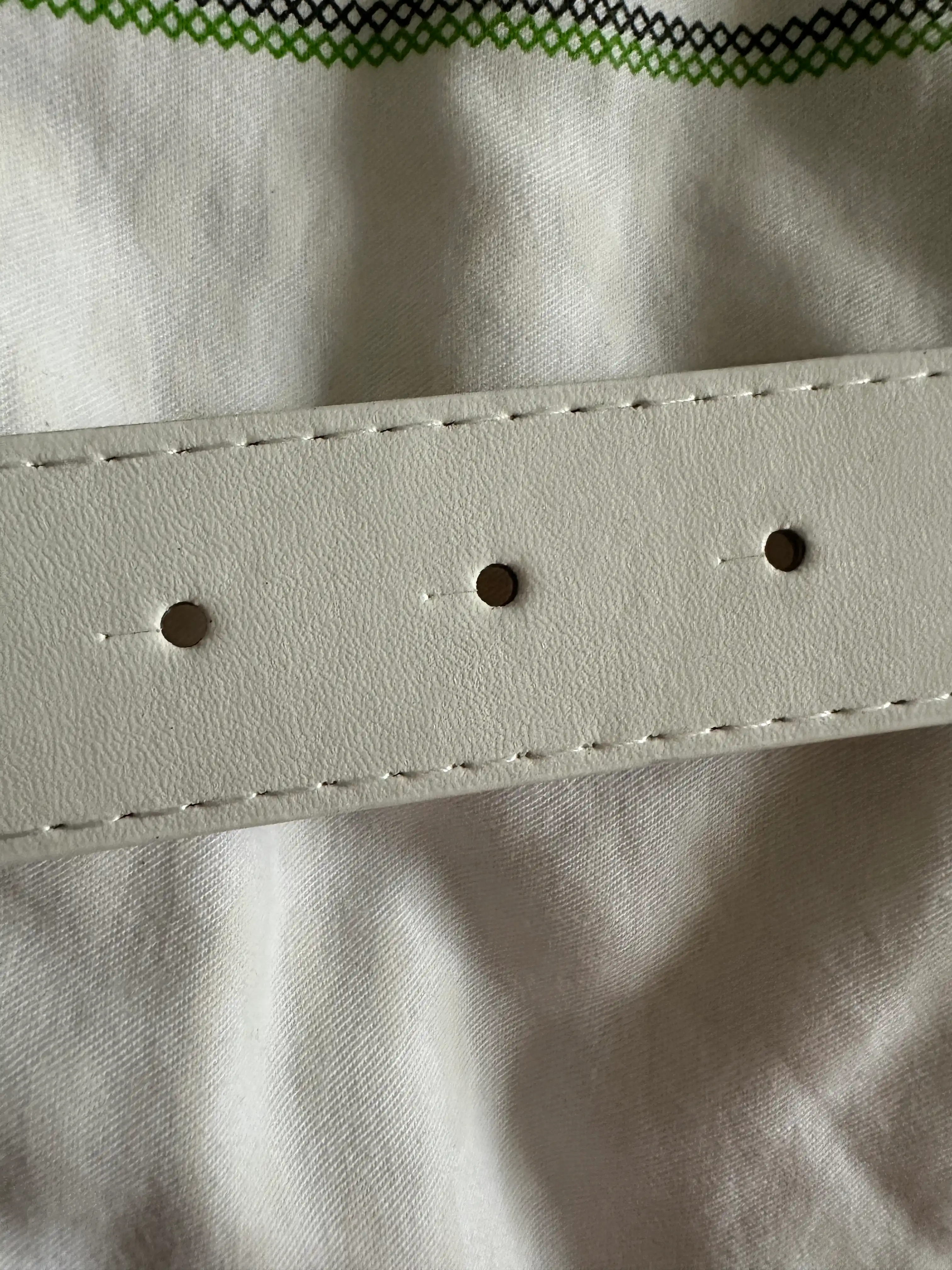 Ayollar kamarlari, y2k drayn, Hello Kitty