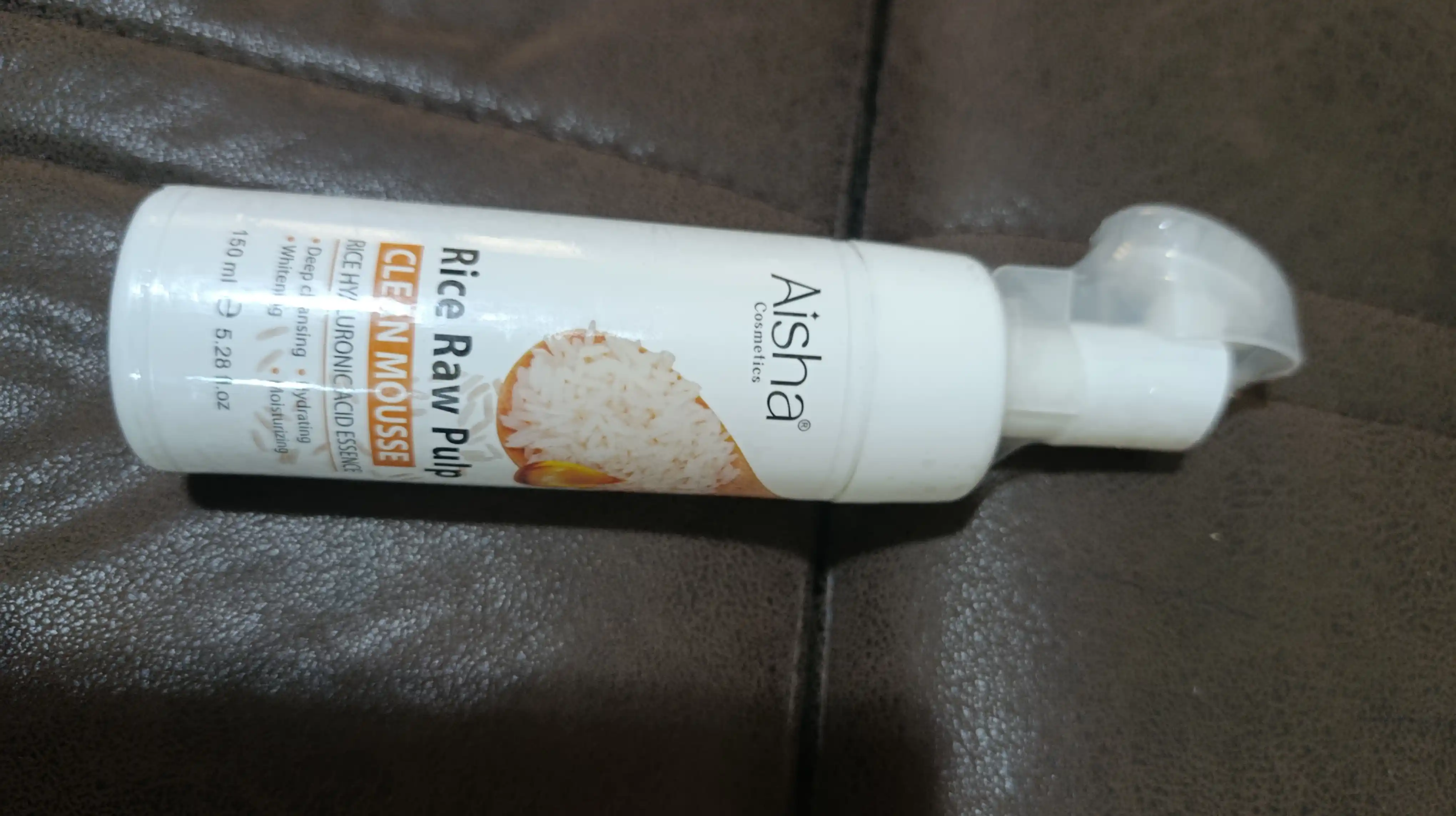 Yuzni yuvish uchun Bioaqua tozalovchi namlantiruvchi ko‘pigi, guruchli, 120 ml