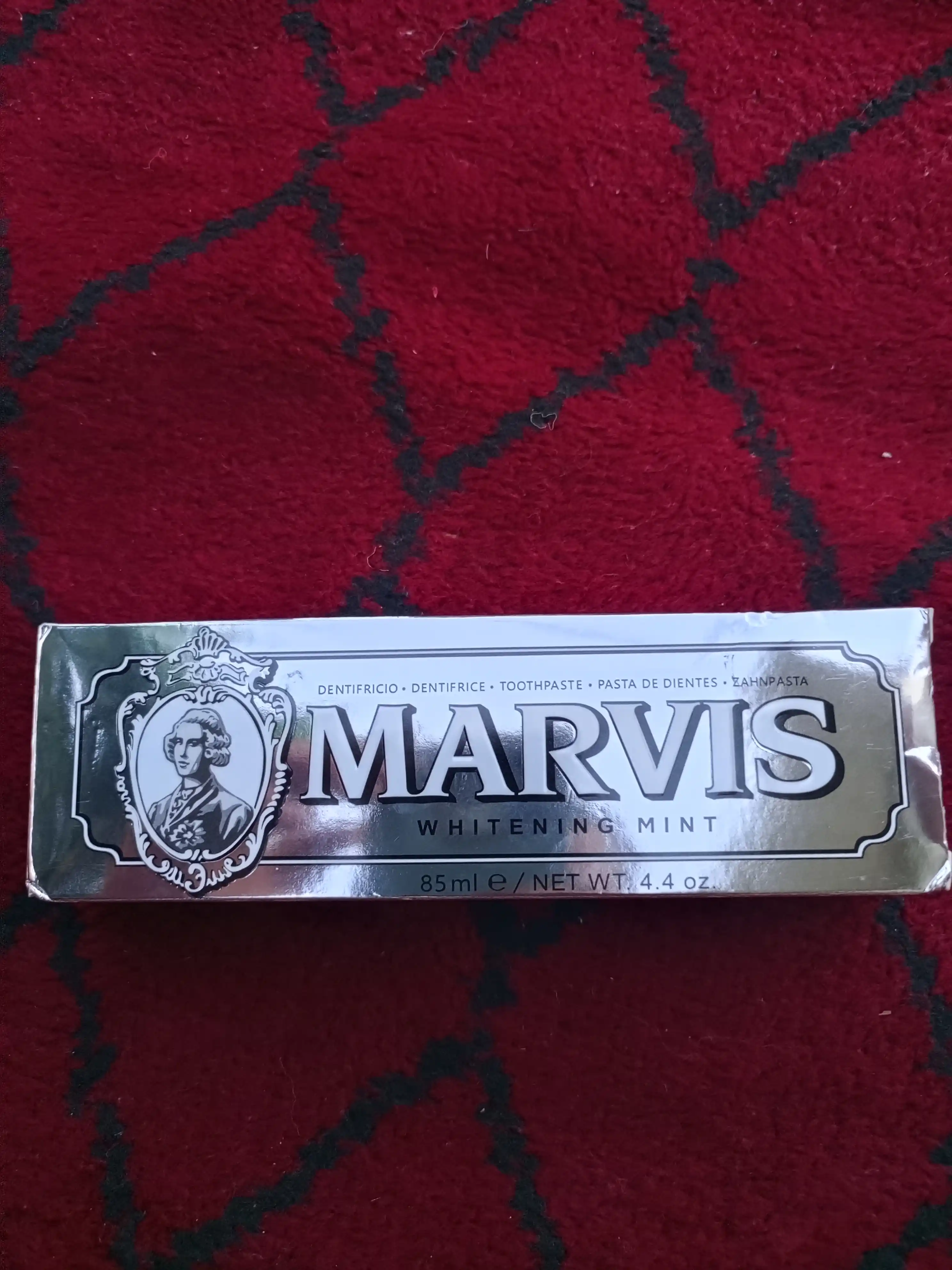 Marvis Whitening Mint tish pastasi – tishlarni oqartiruvchi tish pastasi, 85 ml